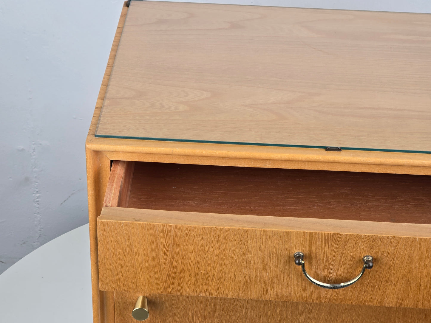 VINTAGE NACHTTISCH tisch schlafzimmer bett holz rüster kommödchen