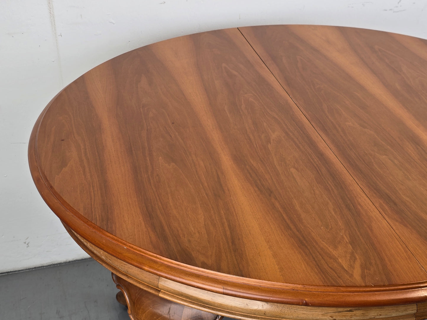 VINTAGE ESSTISCH rund oval holz nussbaum ausziehbar küche esszimmer