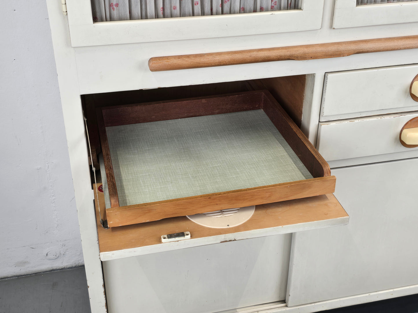 MUSTERRING KÜCHENSCHRANK büffet vintage weiß vitrine schrank mid century