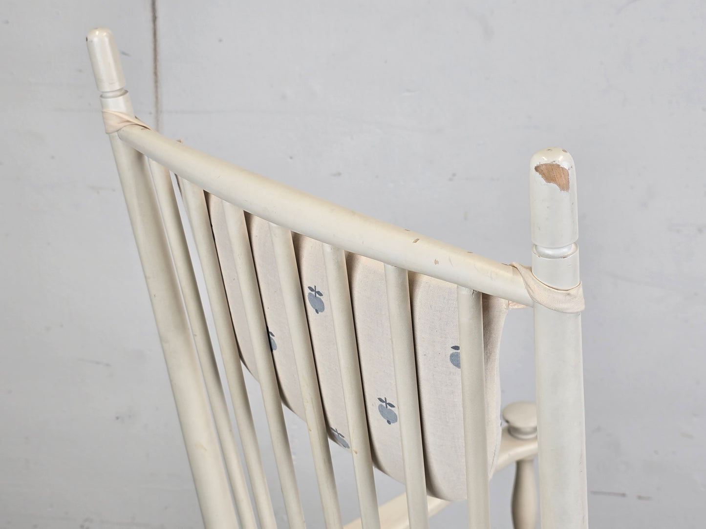 MID CENTURY SCHAUKELSTUHL vintage sessel stuhl weiß skandi gemia Karl Axel Adolfsson