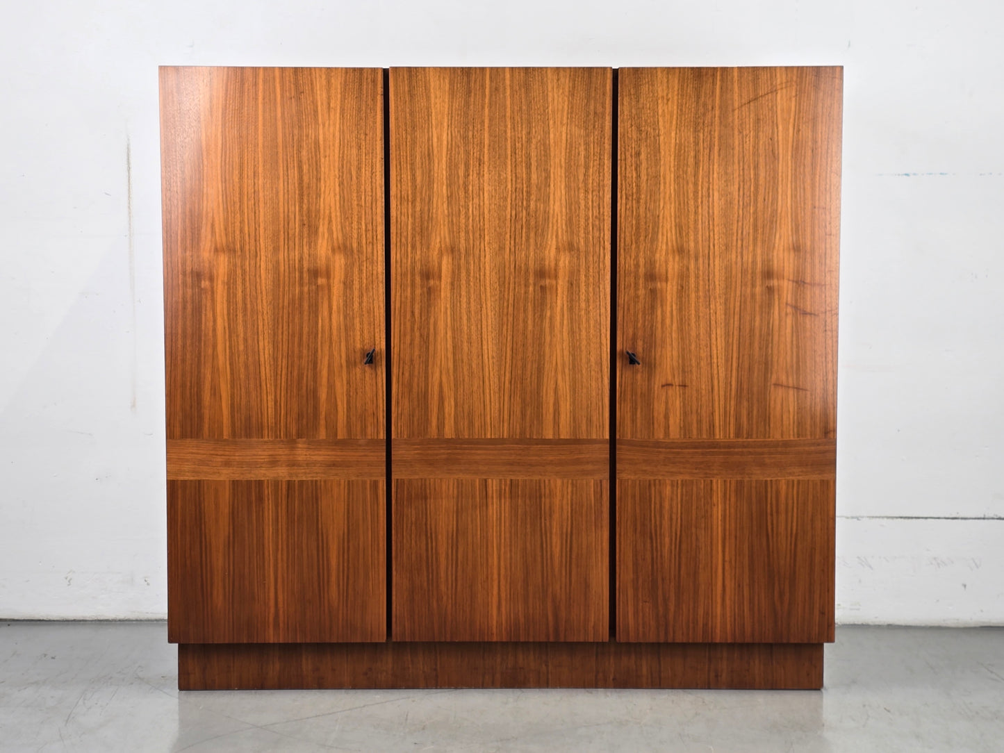 MID CENTURY HIGHBOARD kommode sideboard holz vintage nussbaum 60s