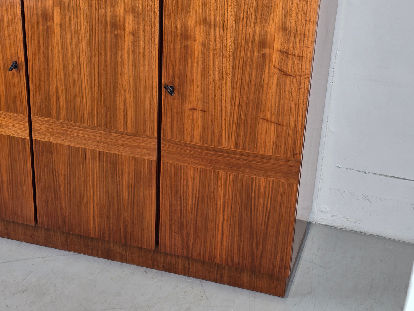 MID CENTURY HIGHBOARD kommode sideboard holz vintage nussbaum 60s