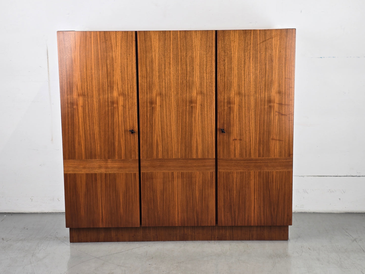 MID CENTURY HIGHBOARD kommode sideboard holz vintage nussbaum 60s