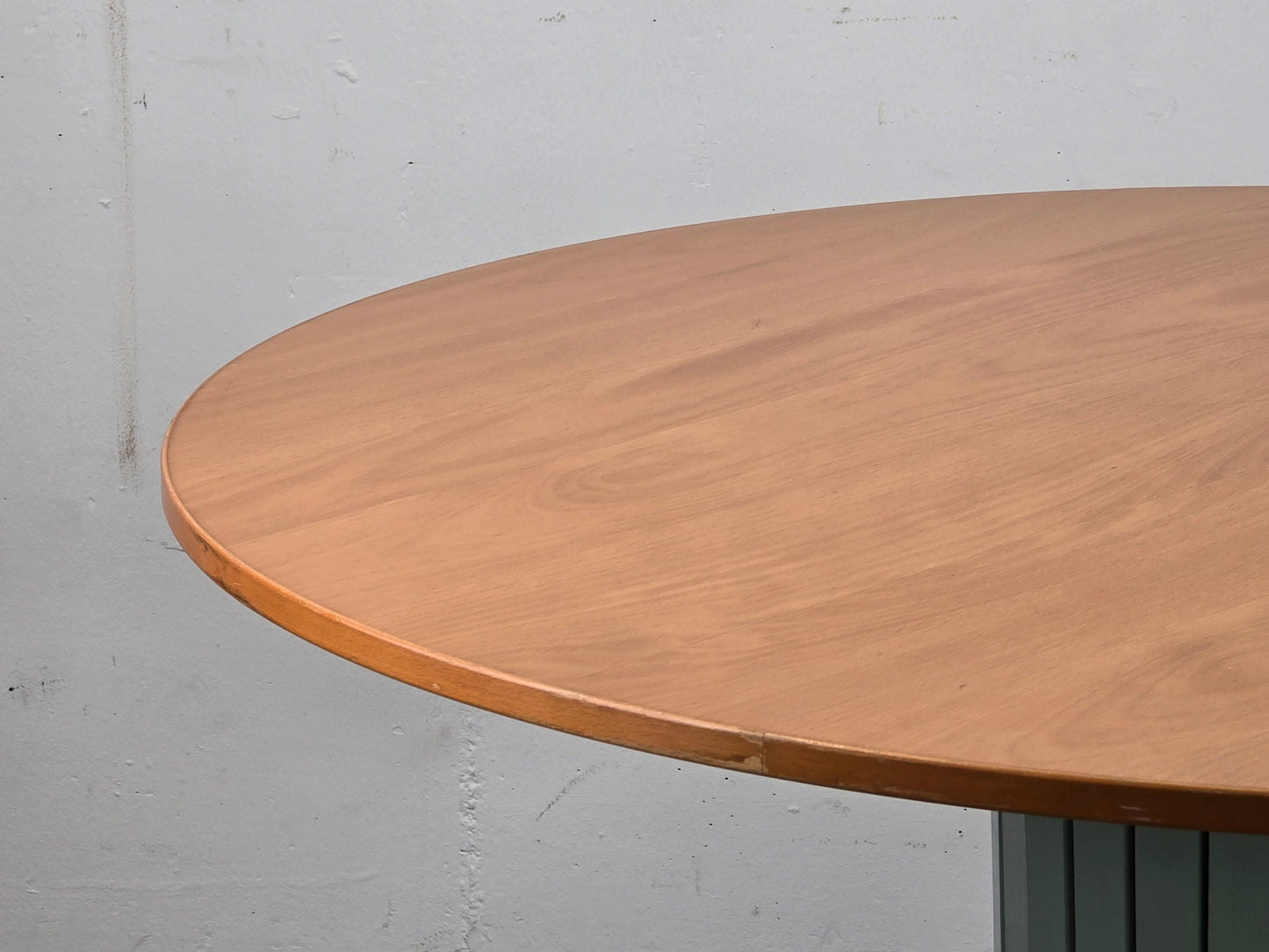 R&F ESSTISCH rund tisch esszimmer salbei upcycling vintage