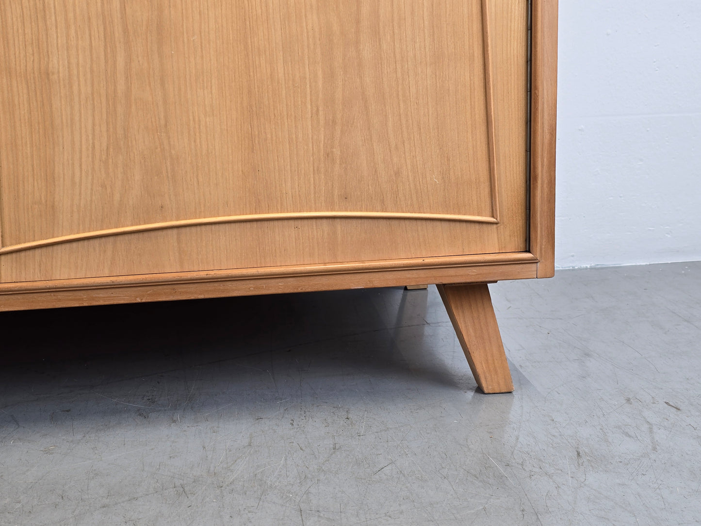 MID CENTURY KLEIDERSCHRANK schrank rüster holz vintage 1960er 60s