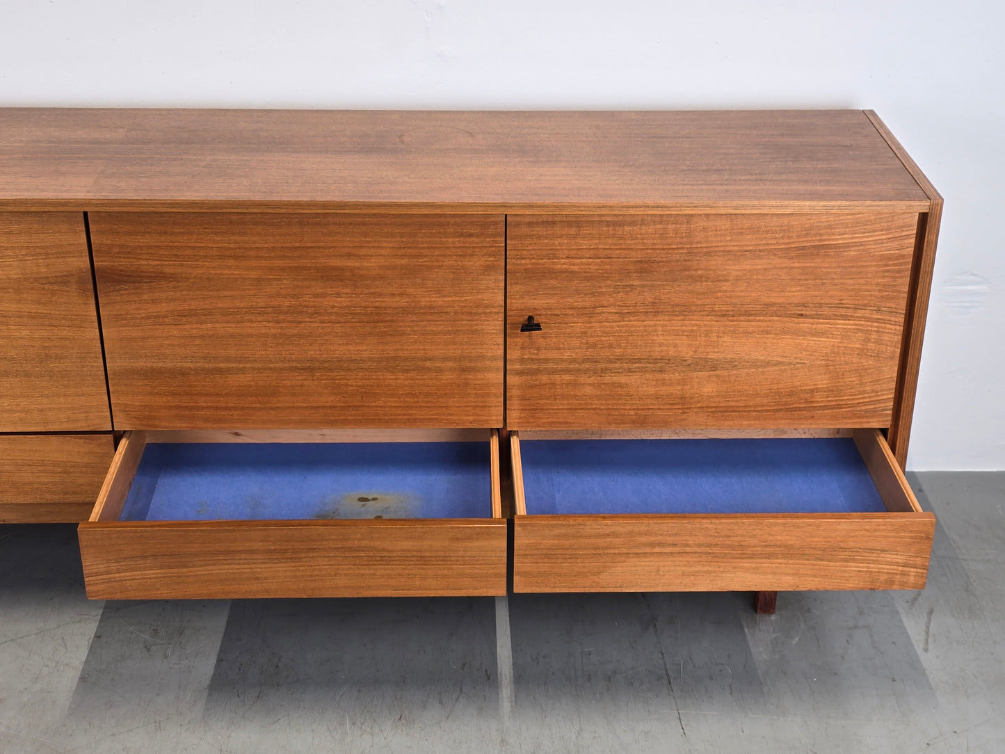 MID CENTURY SIDEBOARD nussbaum holz kommode tv vintage 1960er