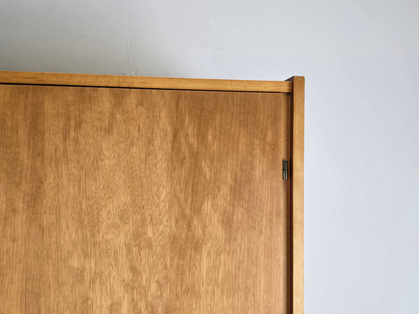 VINTAGE KLEIDERSCHRANK holz schrank rüster 1960er mid century