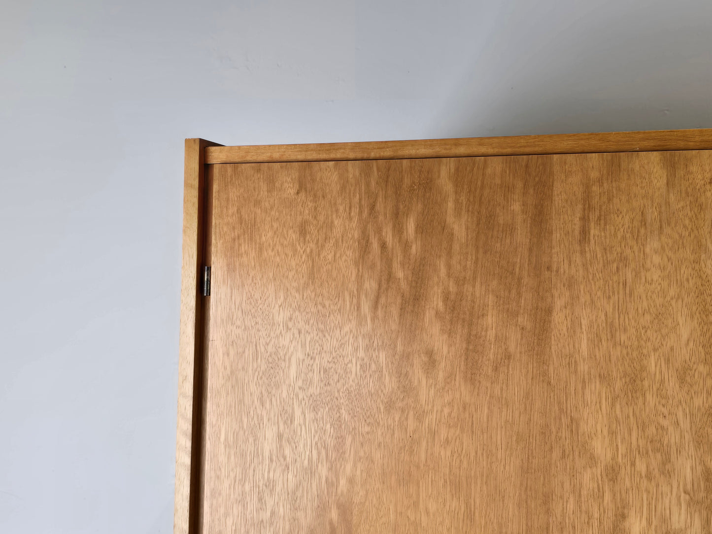 VINTAGE KLEIDERSCHRANK holz schrank rüster 1960er mid century