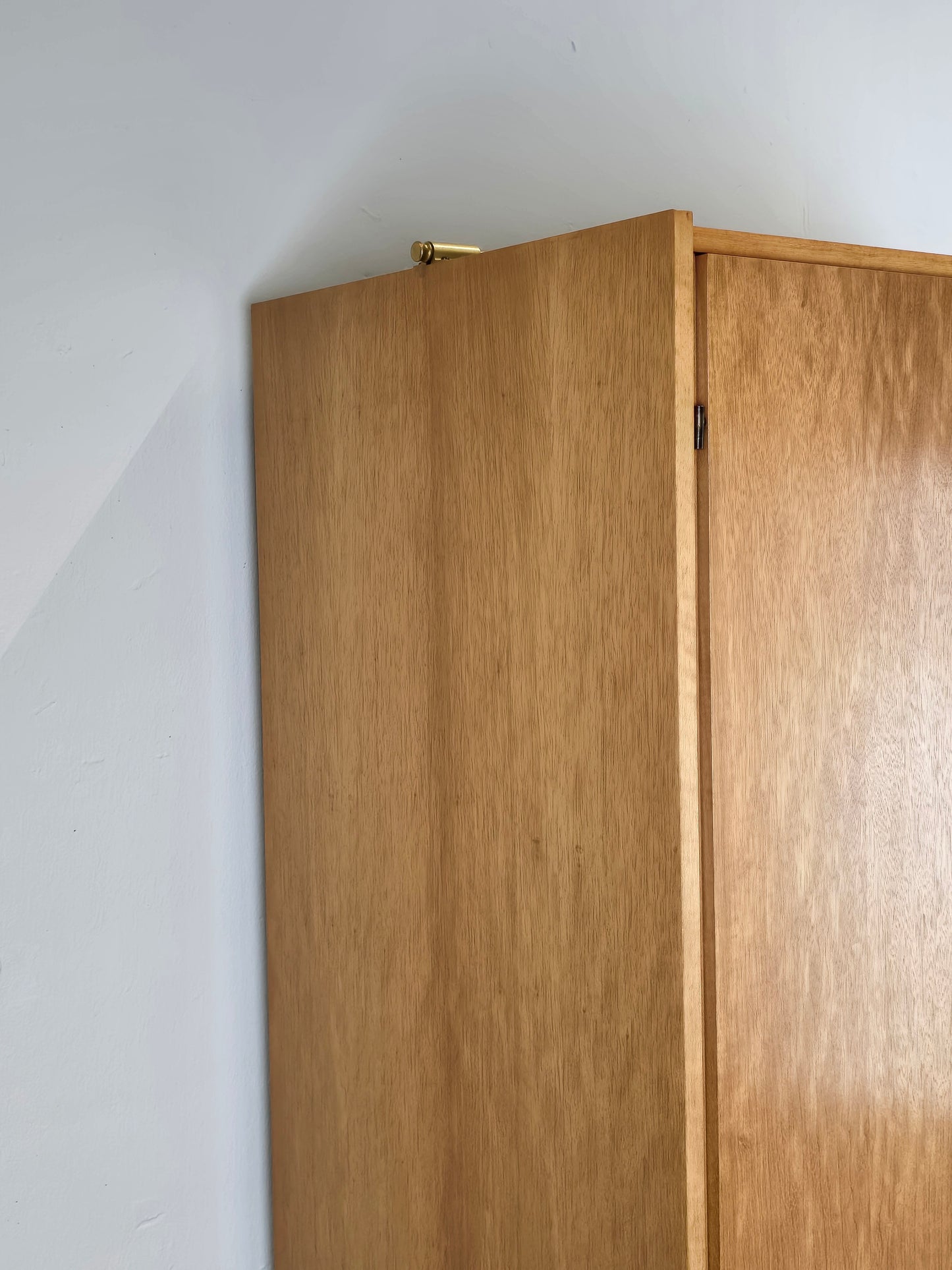 VINTAGE KLEIDERSCHRANK holz schrank rüster 1960er mid century