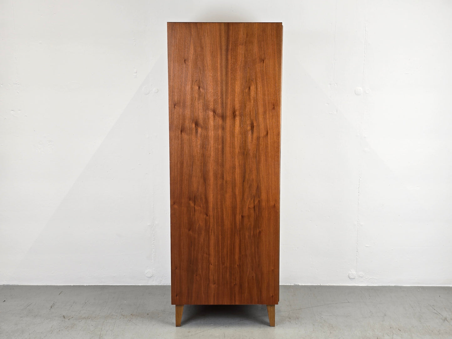 VINTAGE KLEIDERSCHRANK holz schrank nussbaum schmal 1960er mid century