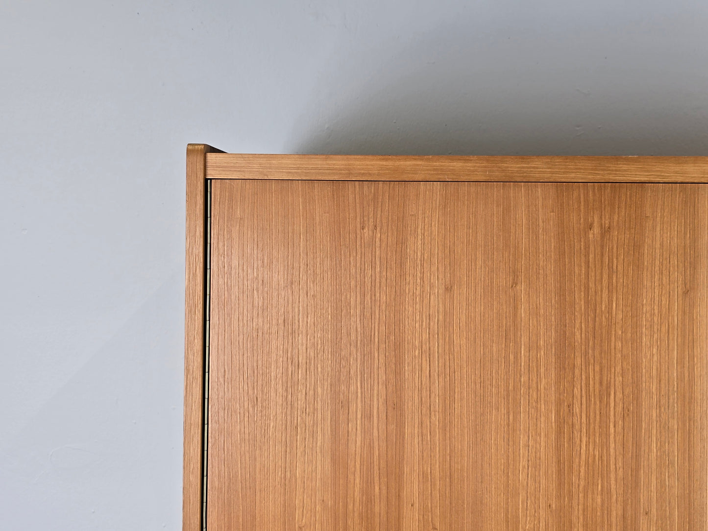 VINTAGE KLEIDERSCHRANK holz schrank rüster 1960er mid century