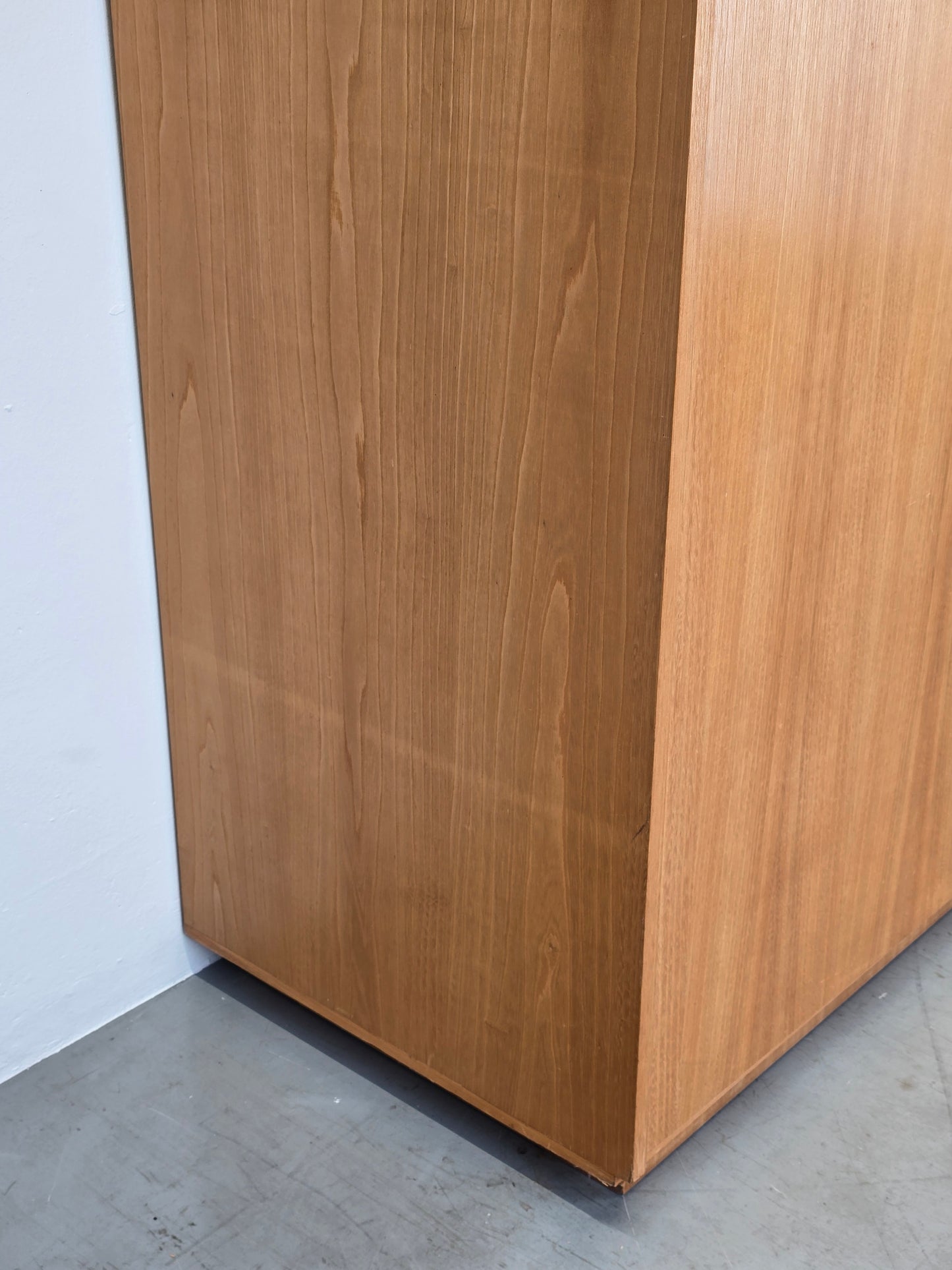 VINTAGE KLEIDERSCHRANK holz schrank rüster 1960er mid century