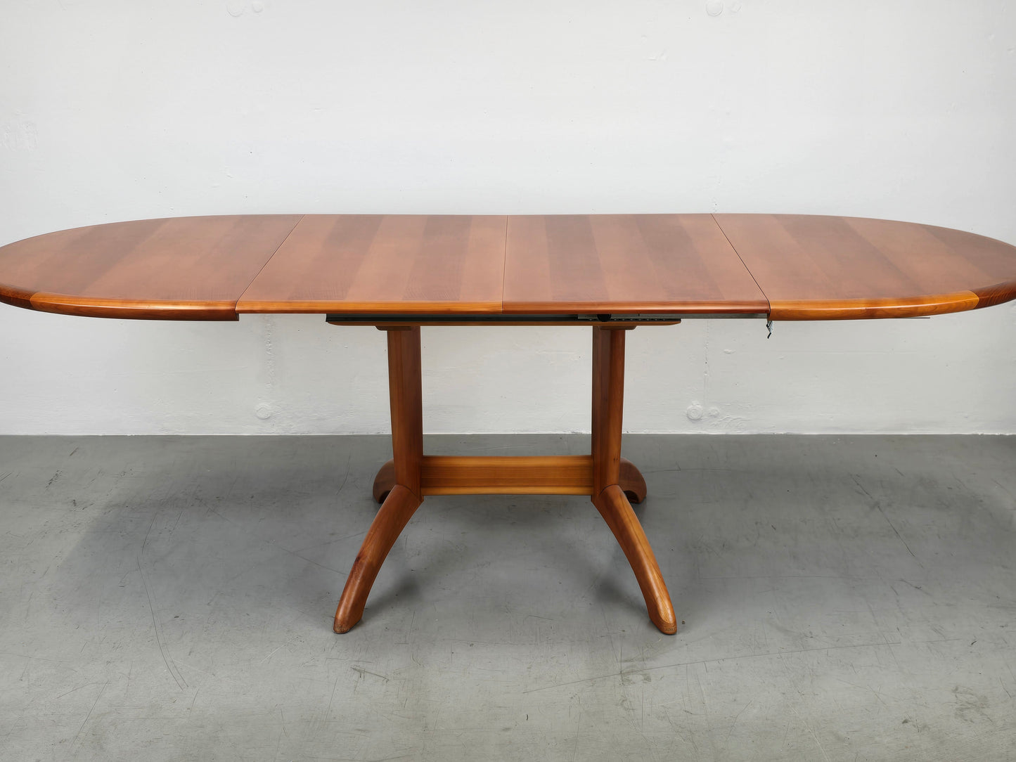 KIRSCHBAUM HOLZ ESSTISCH oval vintage kirsche esszimmer ausziehbar