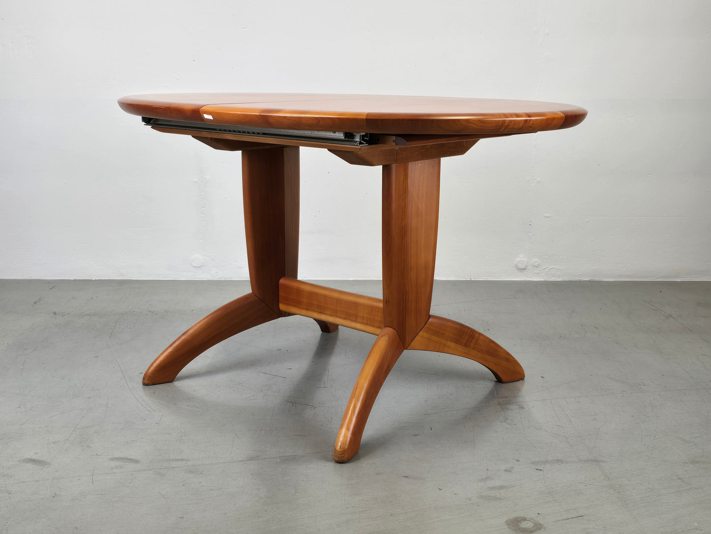 KIRSCHBAUM HOLZ ESSTISCH oval vintage kirsche esszimmer ausziehbar