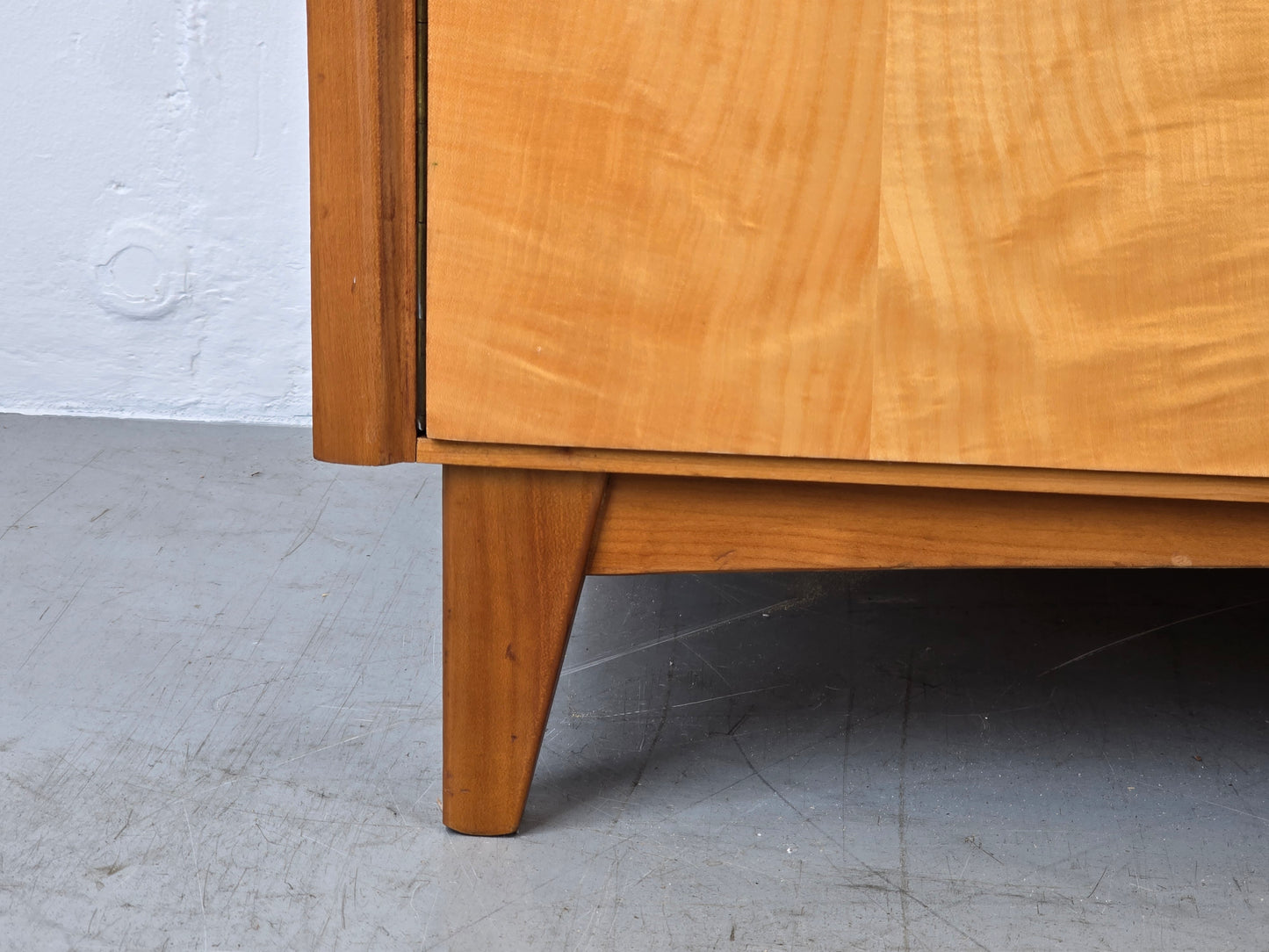 MID CENTURY KOMMODE schrank kleider 1950er Jahre vintage schlafzimmer