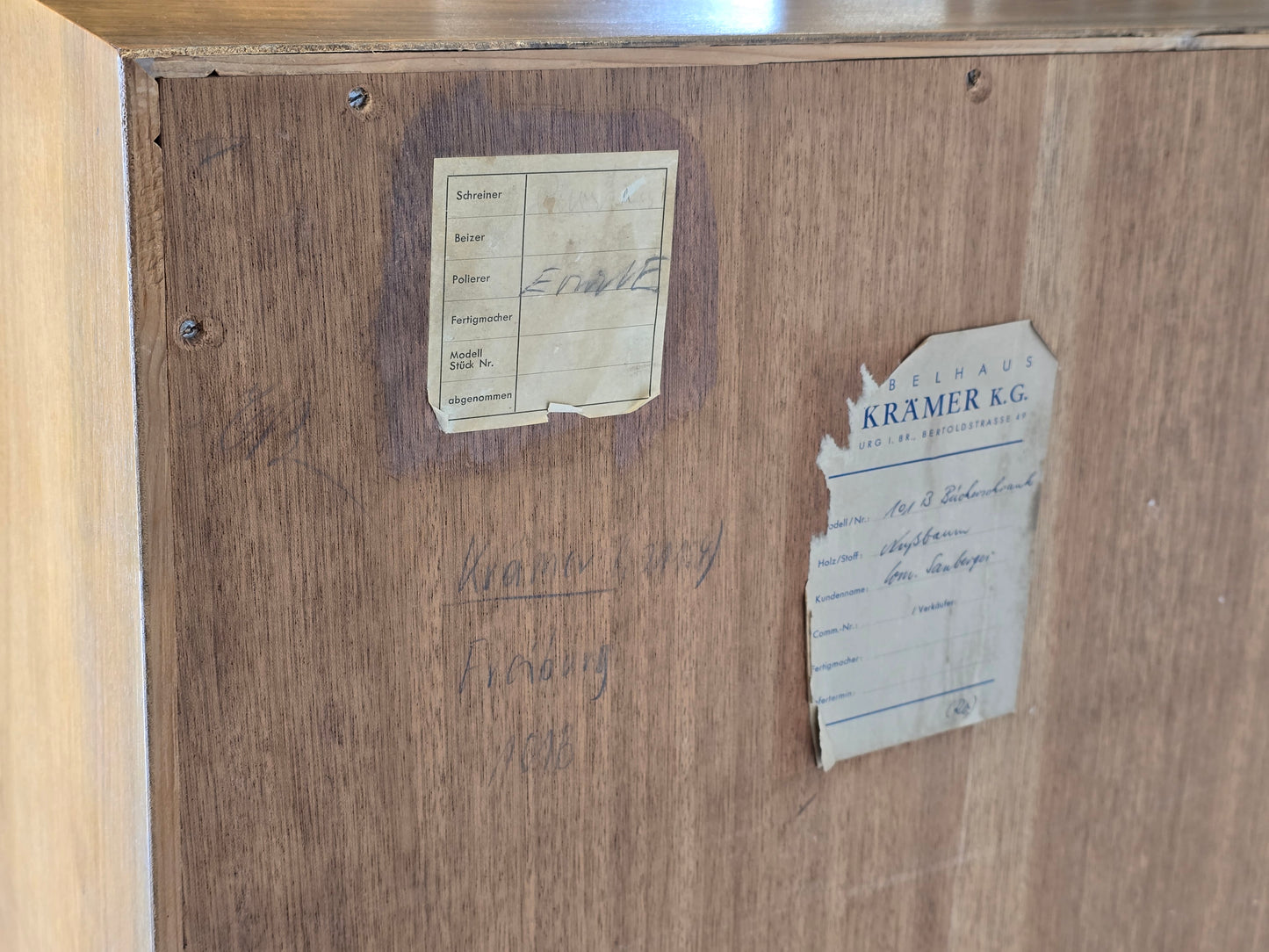 VINTAGE KLEIDERSCHRANK schrank vitrine nussbaum holz Küchenschrank Schuhregal geschier