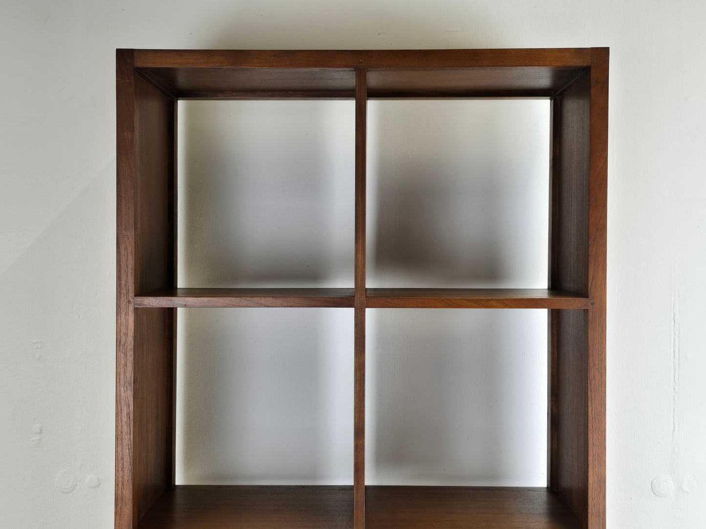 KOLONIE MÖBEL holz nussbaum regal schrank bücherregal Bibliothek