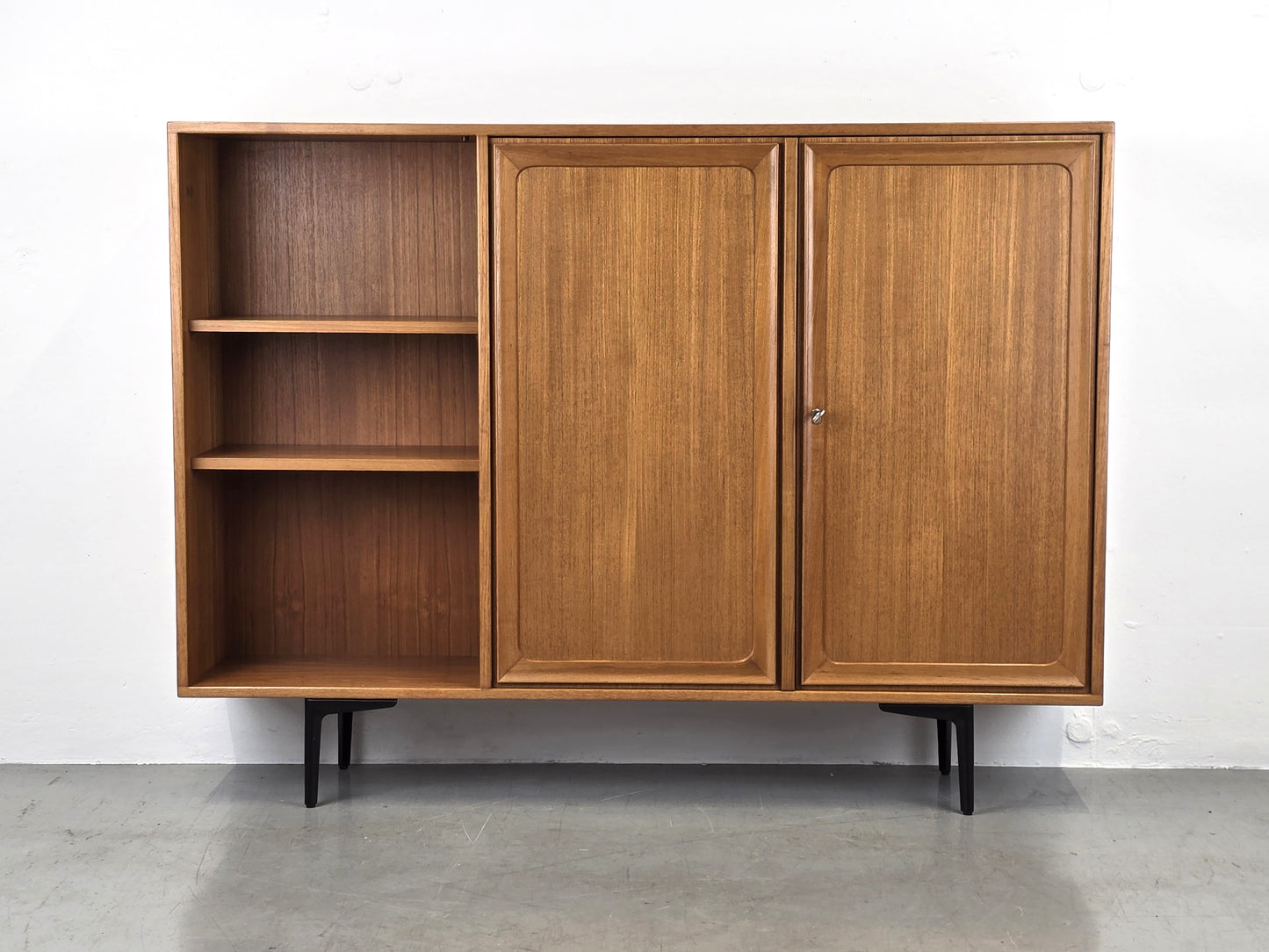 DÄNISH TEAK SIDEBOARD highboard tv board kommode vintage mid century denmark