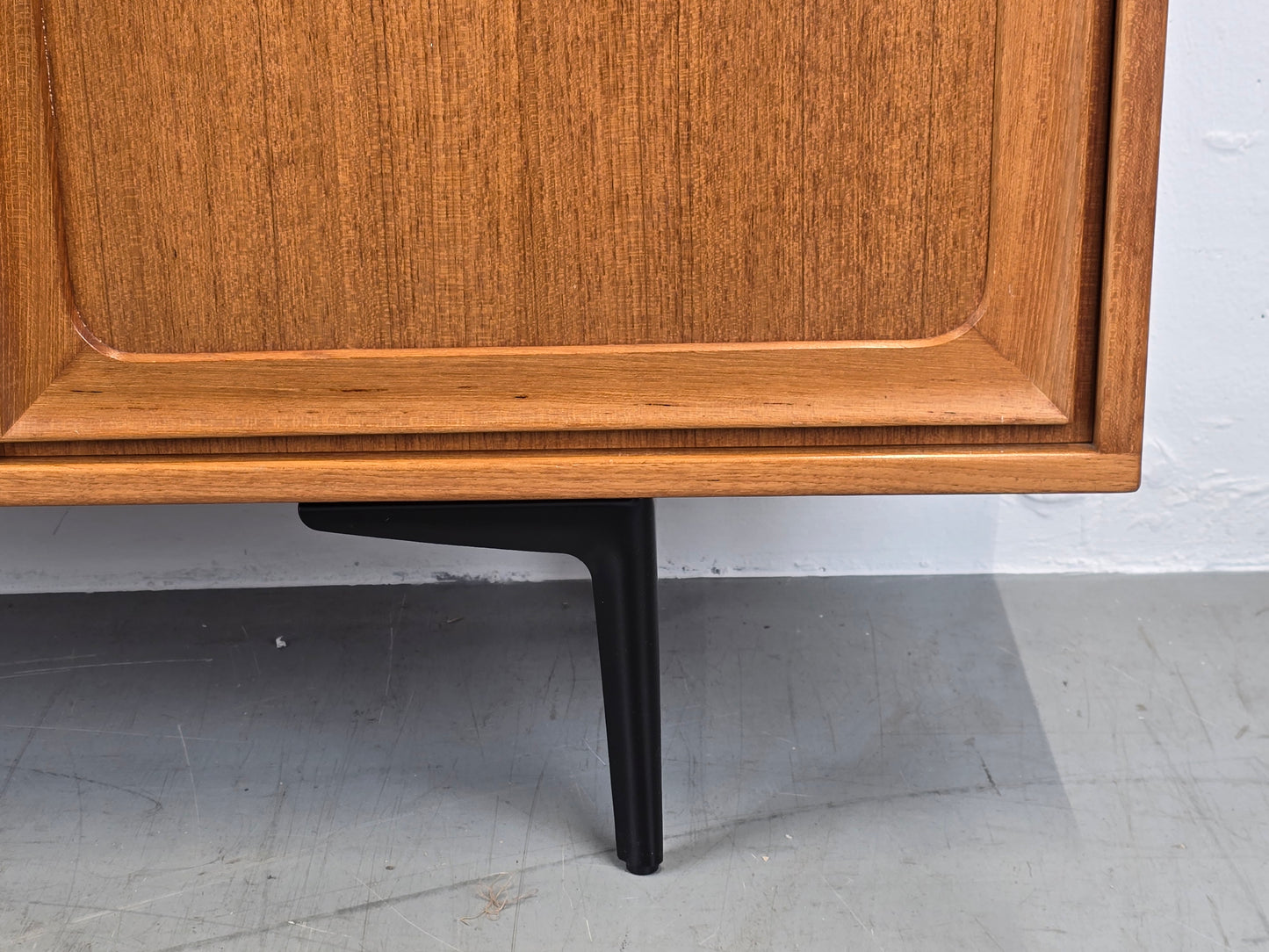 DÄNISH TEAK SIDEBOARD highboard tv board kommode vintage mid century denmark