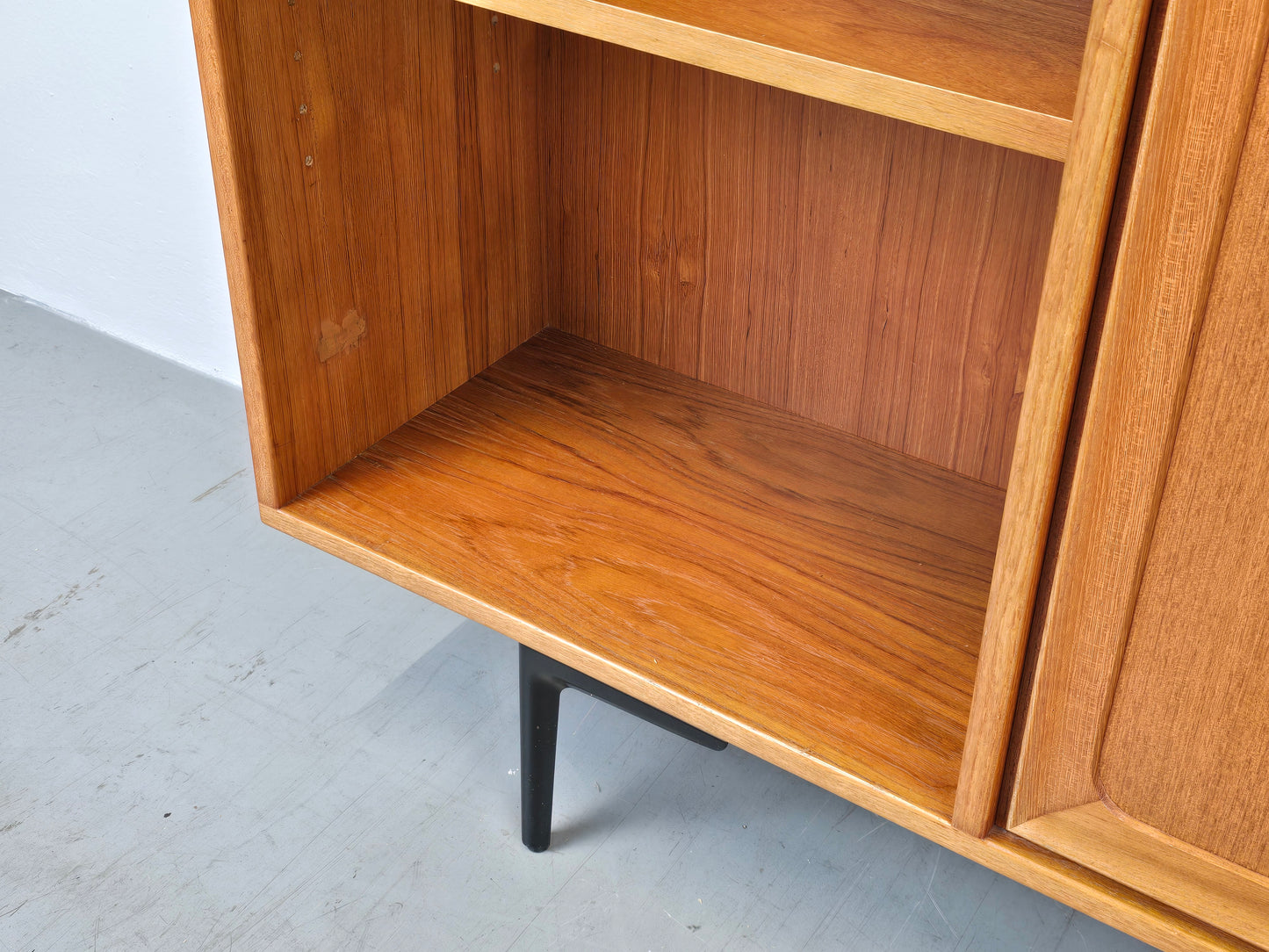 DÄNISH TEAK SIDEBOARD highboard tv board kommode vintage mid century denmark