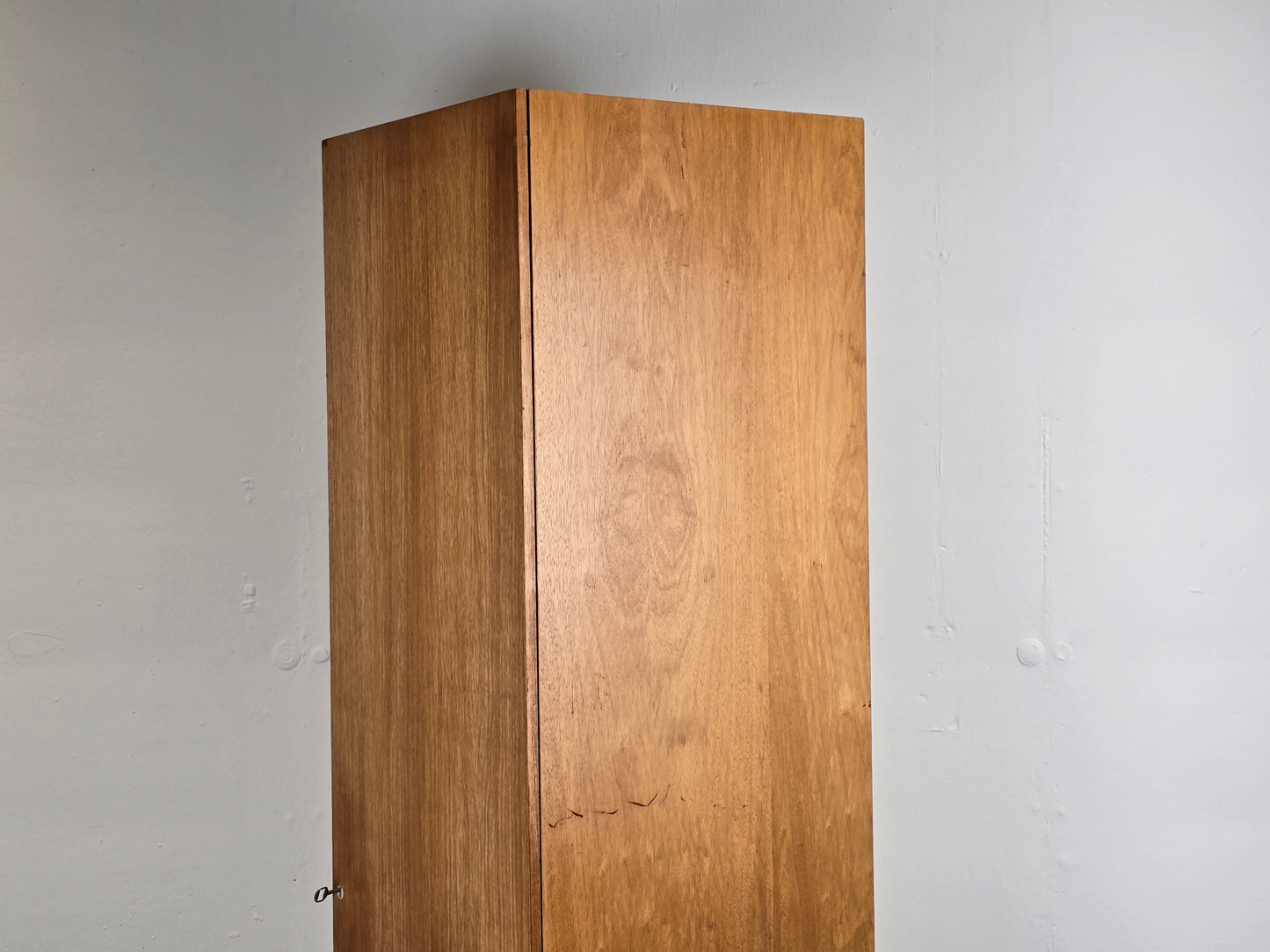 VINTAGE KLEIDERSCHRANK schrank rüster holz schmal Küchenschrank