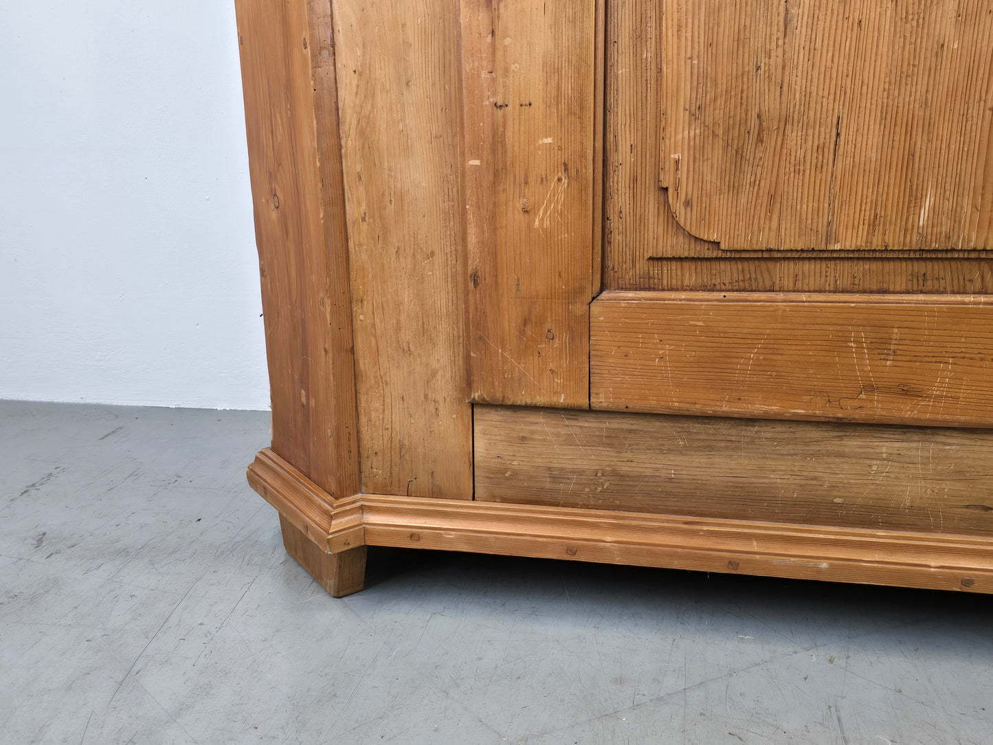 VINTAGE BAUERSCHRANK vollholz holz schrank kleiderschrank weichholz