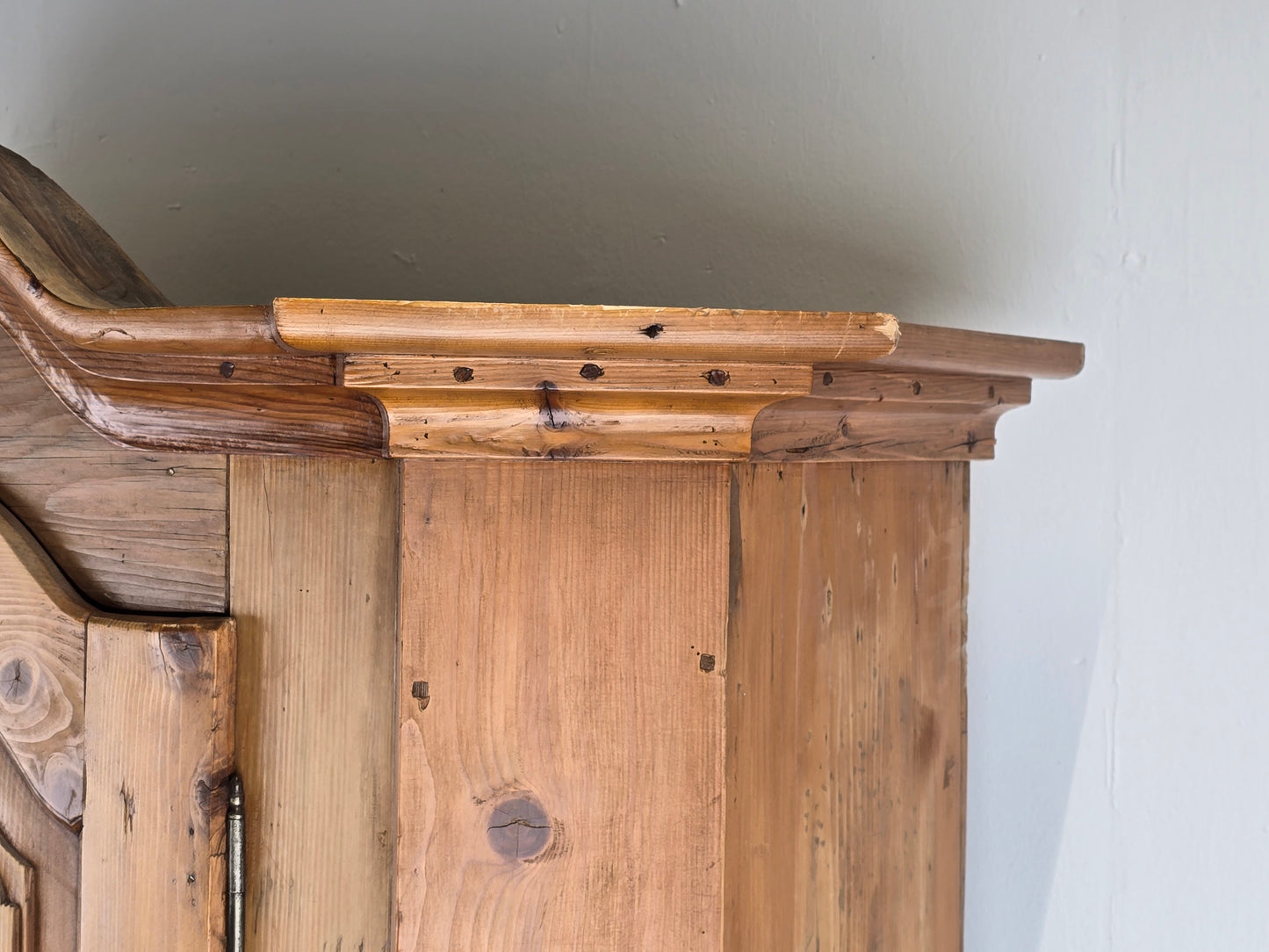 VINTAGE BAUERSCHRANK vollholz holz schrank kleiderschrank weichholz