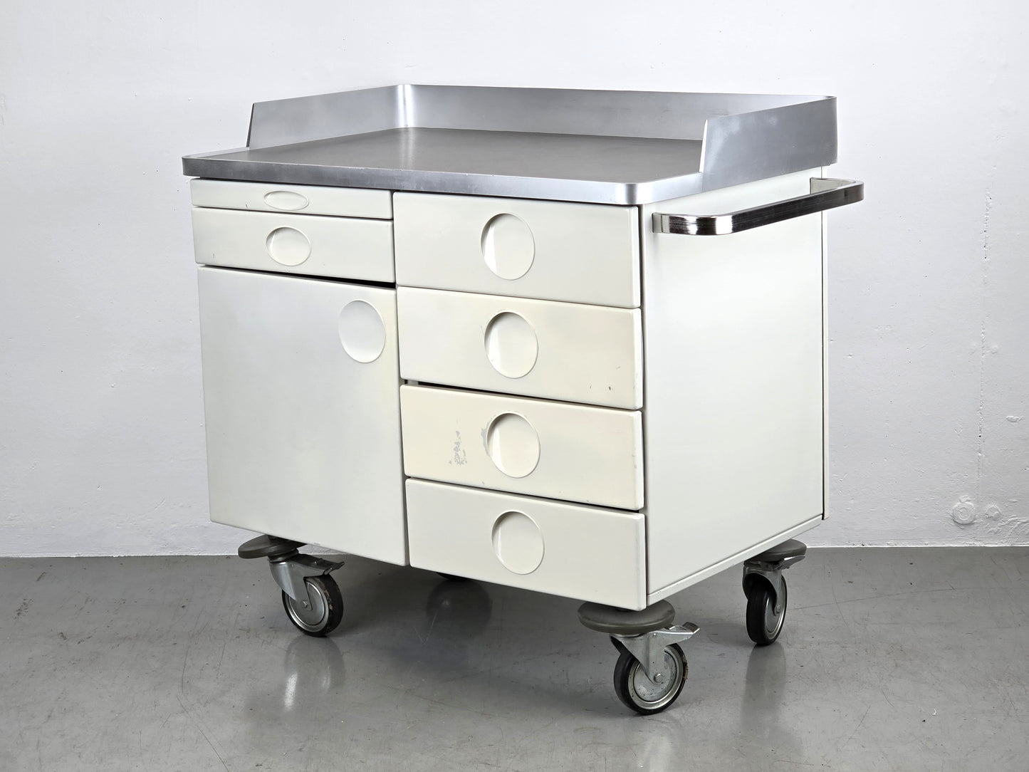 MAQUET KOMMODE wagen medizin schrank weiß sideboard industrial servierwagen