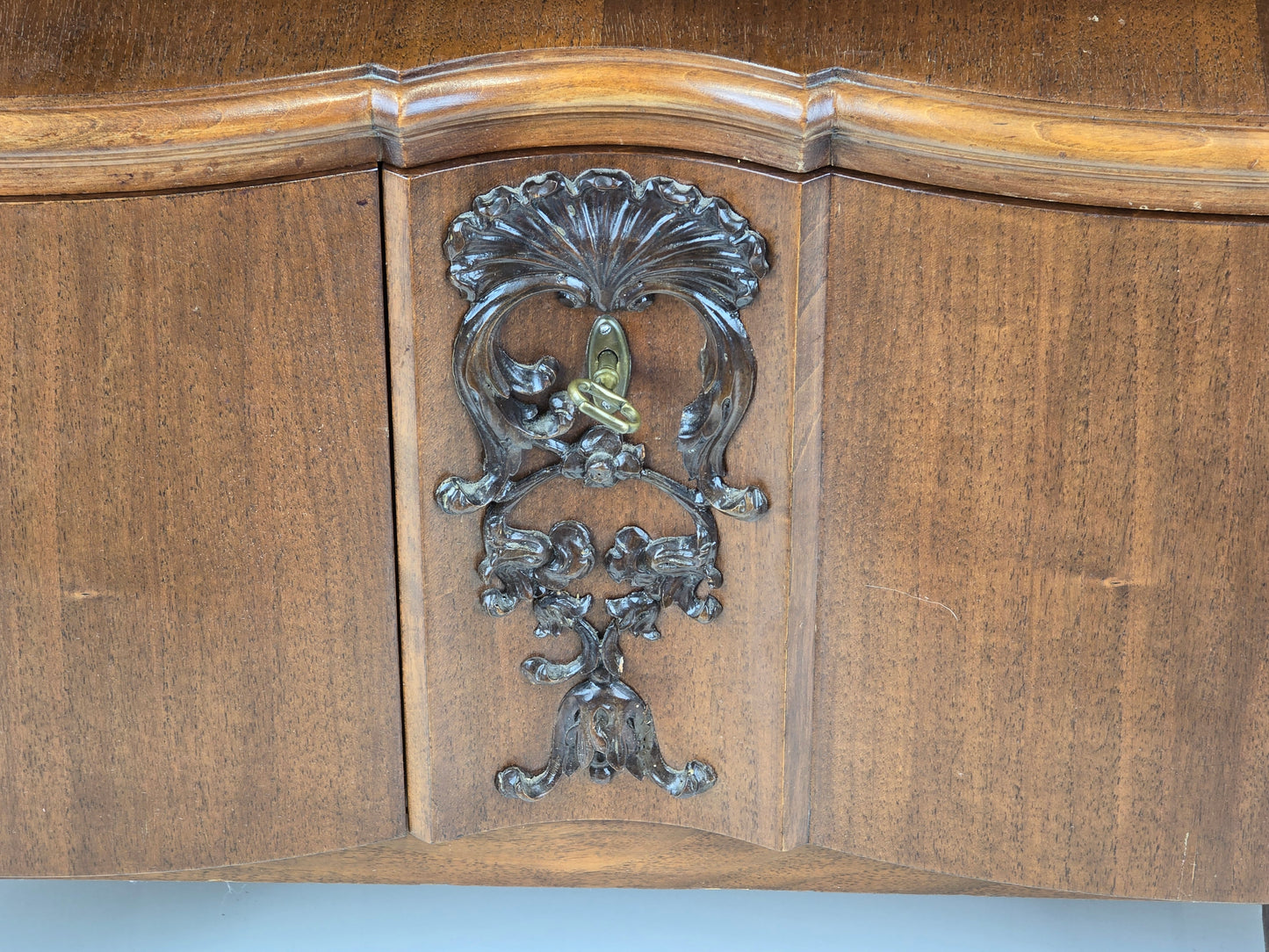 ANTIK VITRINE holz kommode schränckchen vitrinenschrank vintage