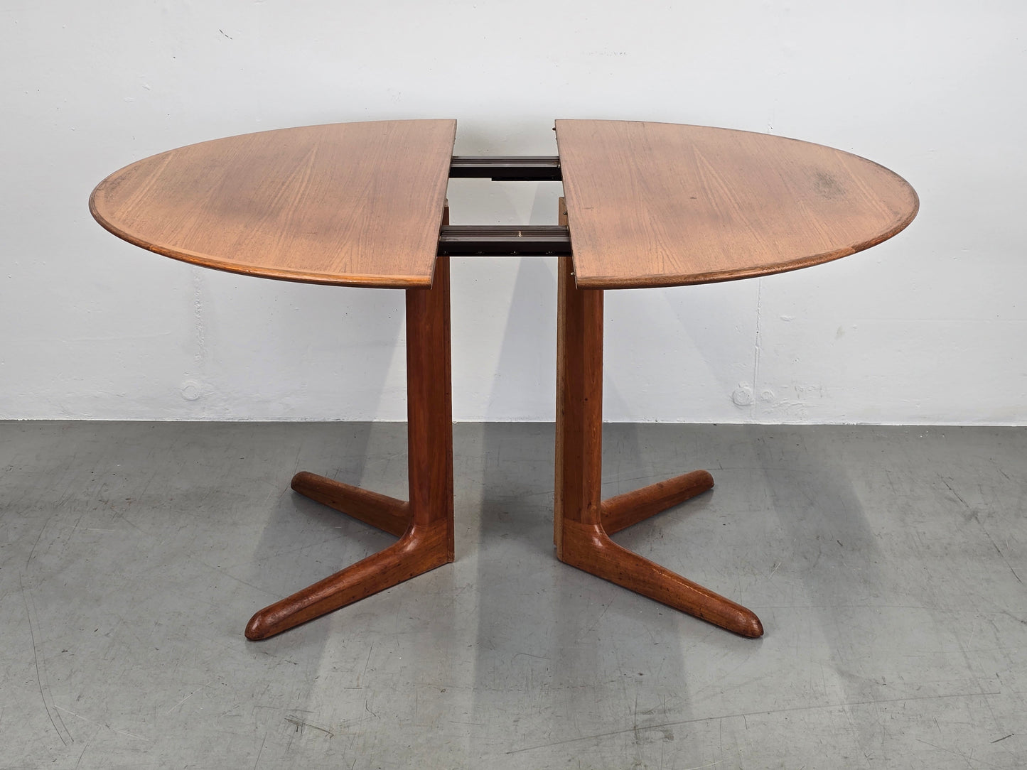 DYRLUND TEAK ESSTISCH tisch rund holz dänish vintage esszimmer küche