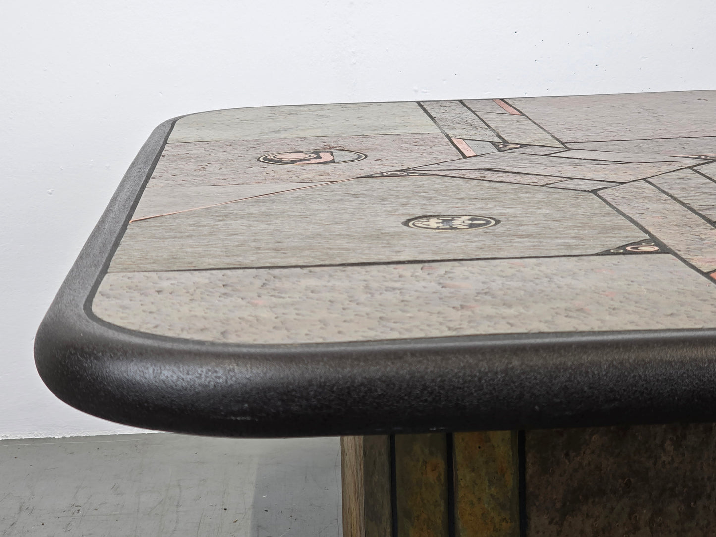 PAUL KINGMA COUCHTISCH tisch wohnzimmer brutalistisch beistelltisch stein