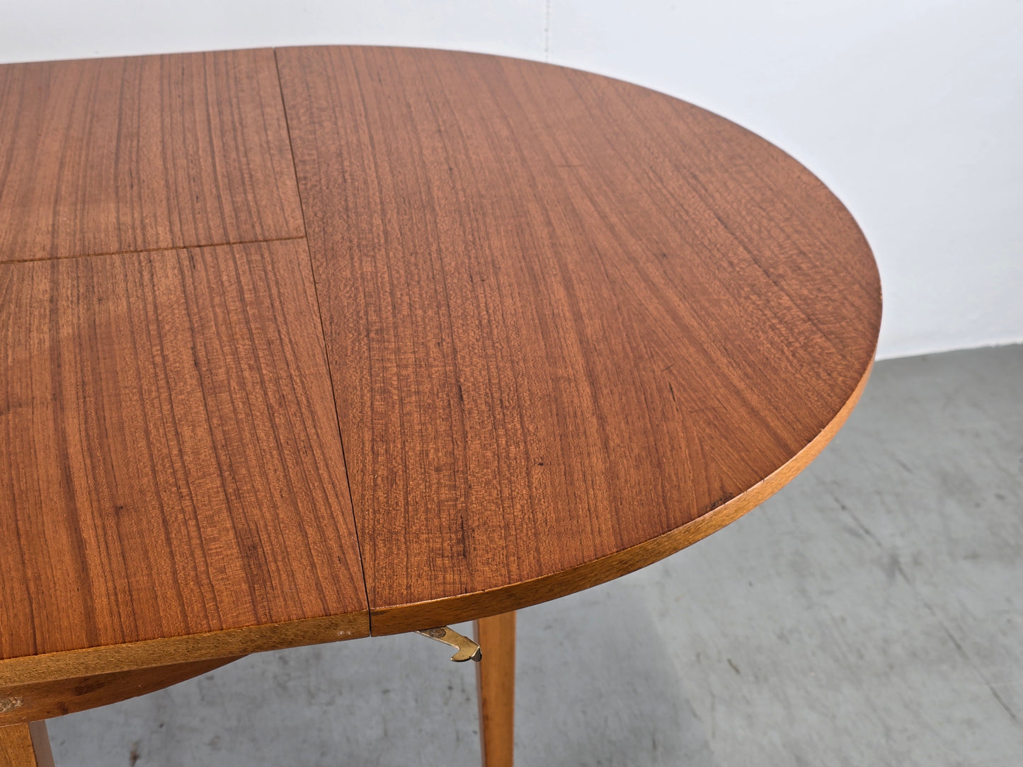 VINTAGE ESSTISCH rund ausziehbar küche esszimmer oval holz 1960er nuss