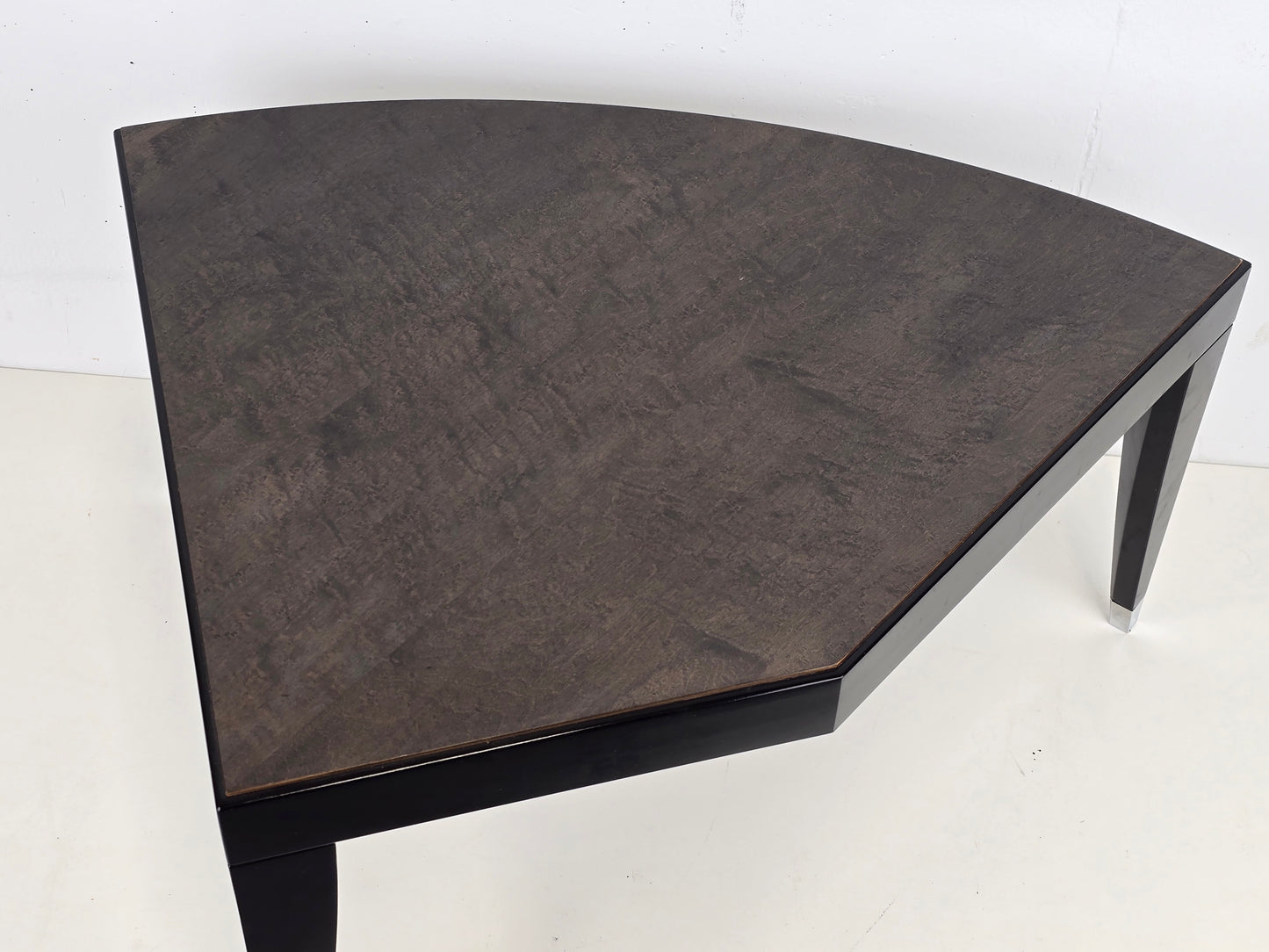 VINTAGE COUCHTISCH wohnzimmer tisch schwarz sofa pflanzen beistelltisch
