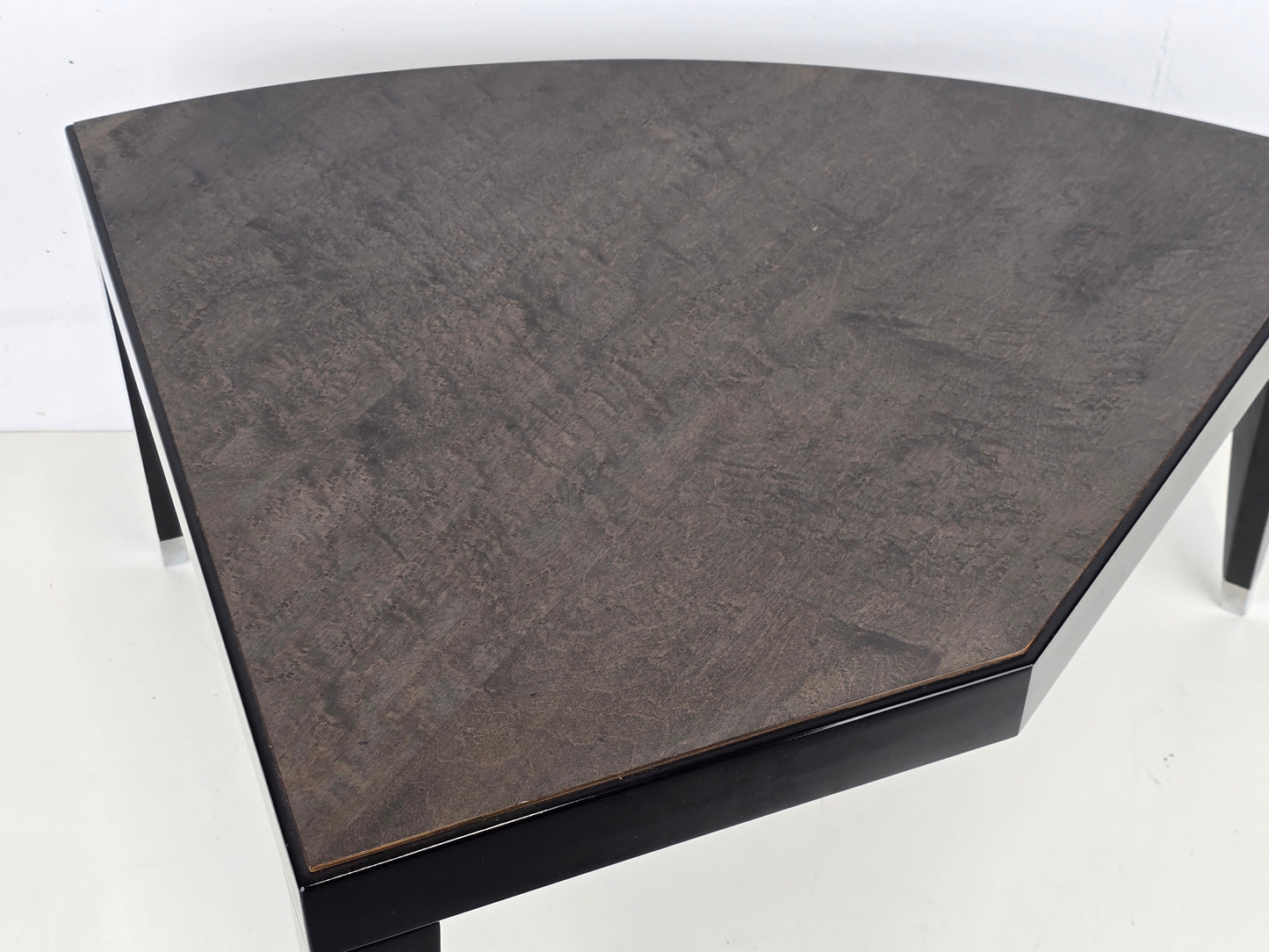 VINTAGE COUCHTISCH wohnzimmer tisch schwarz sofa pflanzen beistelltisch