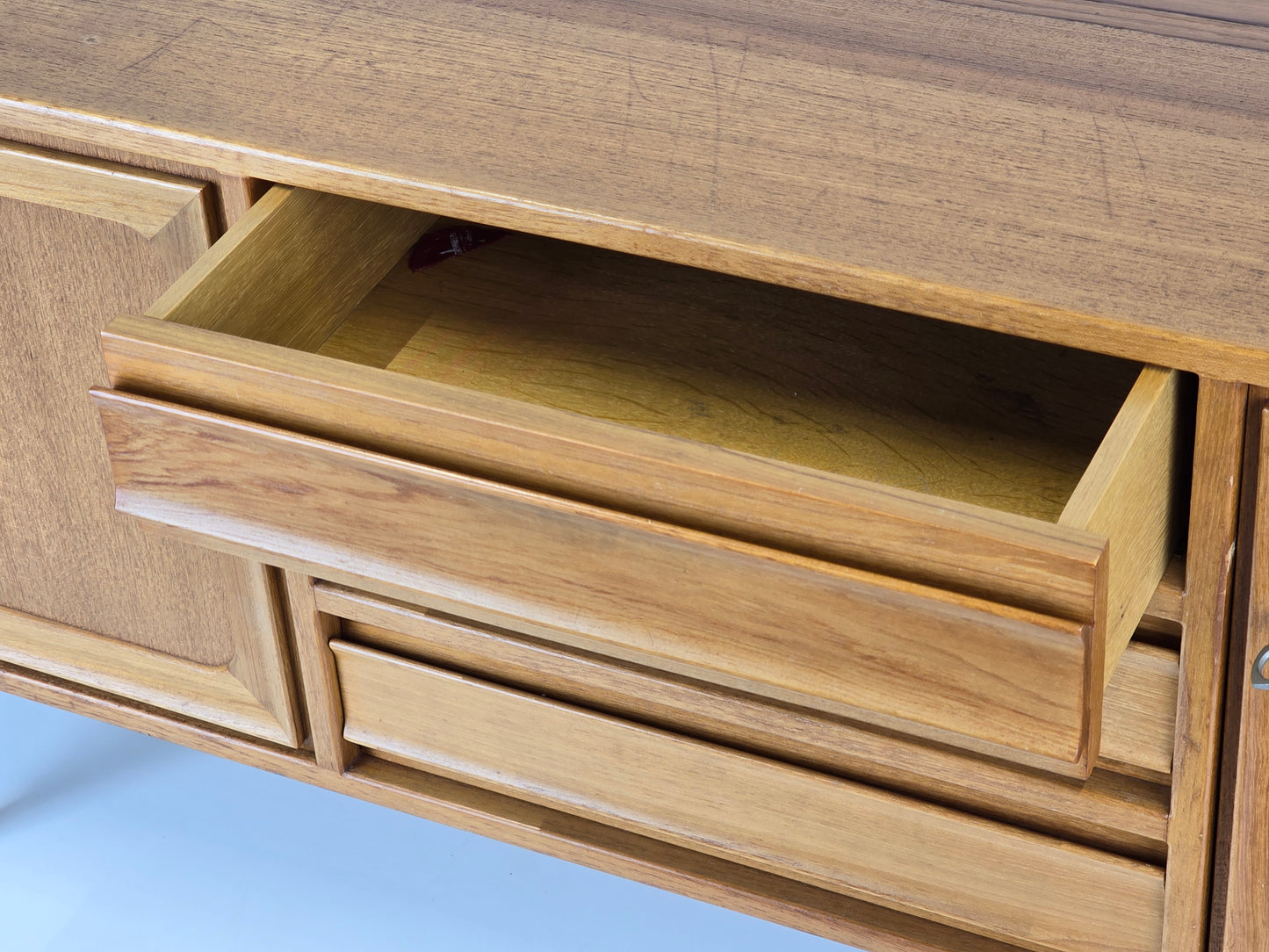 MID CENUTURY TEAK SIDEBOARD low tv board vintage dänish kommode