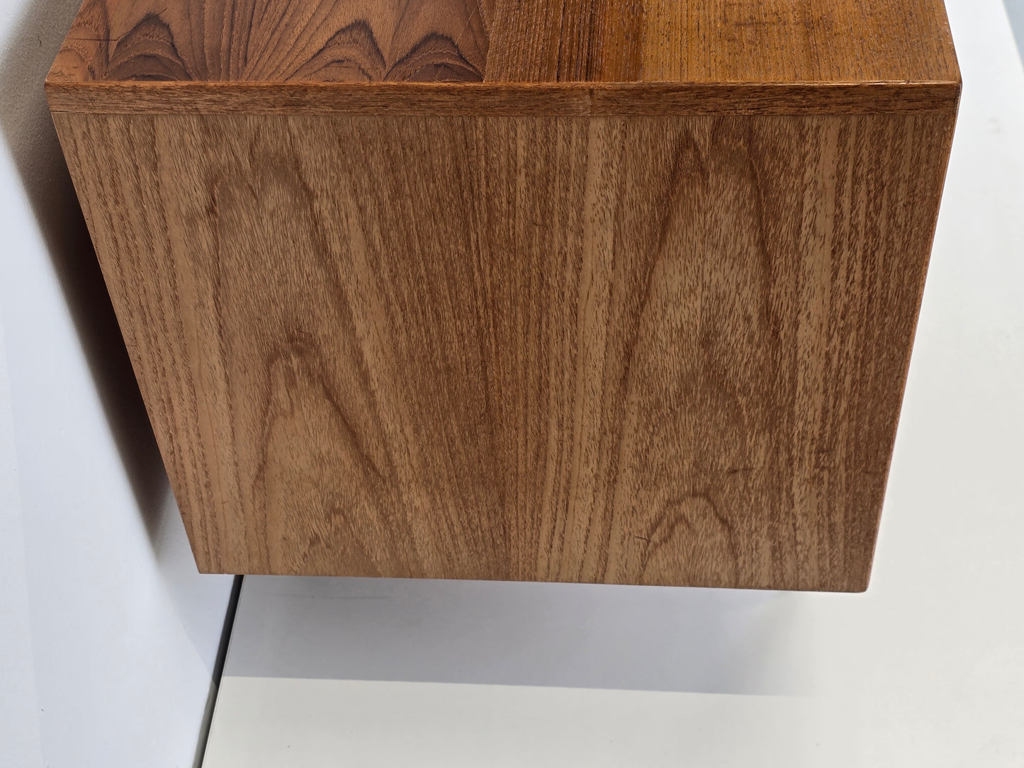 MID CENUTURY TEAK SIDEBOARD low tv board vintage dänish kommode