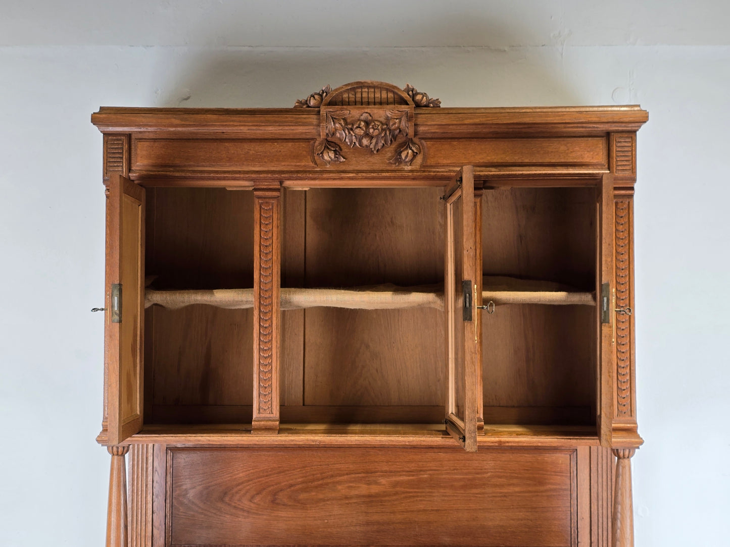 ANTIKES BÜFFET schrank buffet holz eiche vitrinenschrank küchen geschier