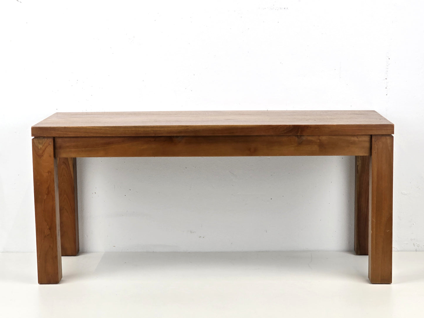 KOLONIE MÖBEL SITZBANK nussbaum holz massiv bank stuhl hocker tisch couchtisch