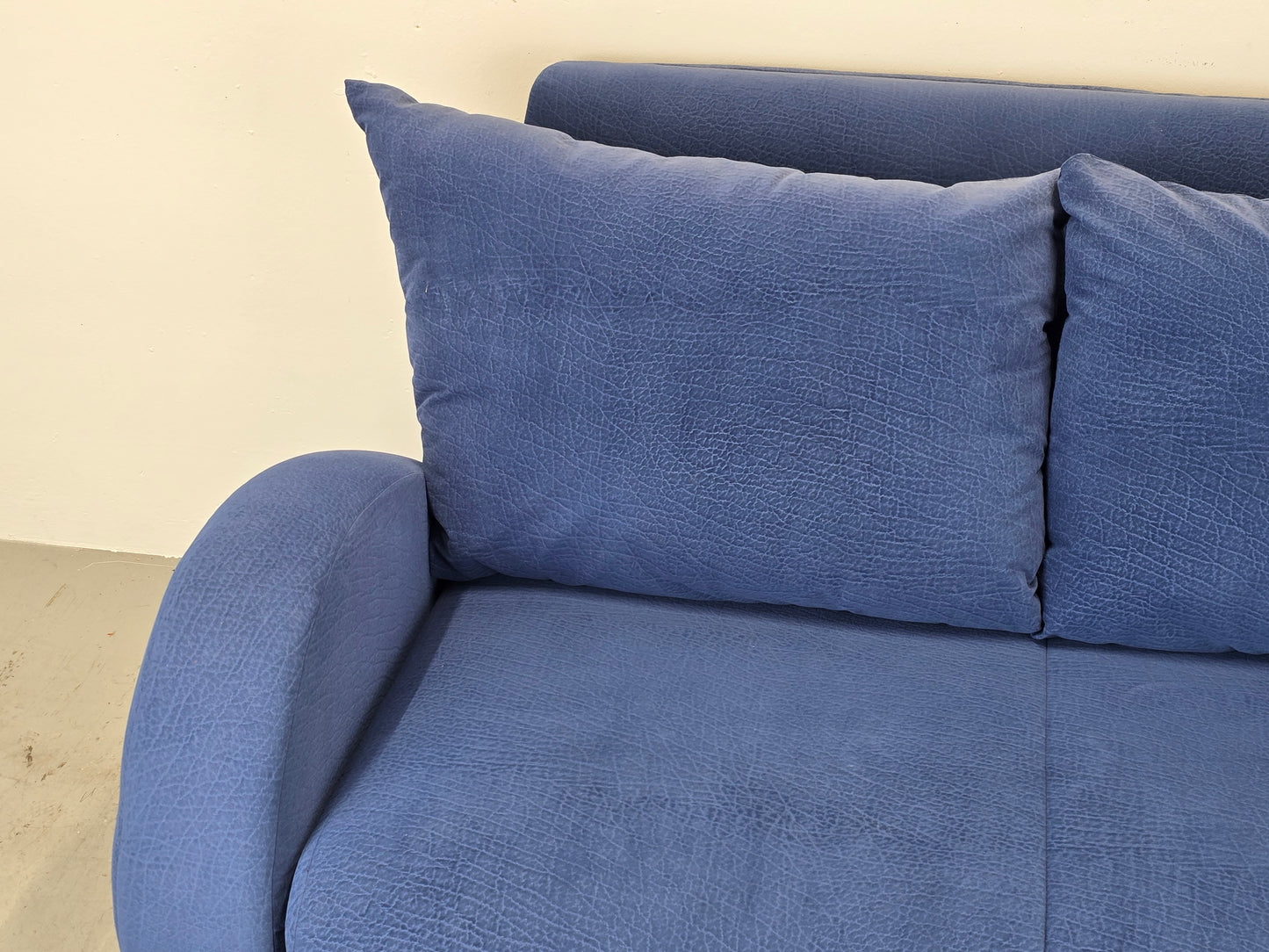 BRETZ POPEYE SCHLAFSOFA royal blau sofa couch 2sitzer designer