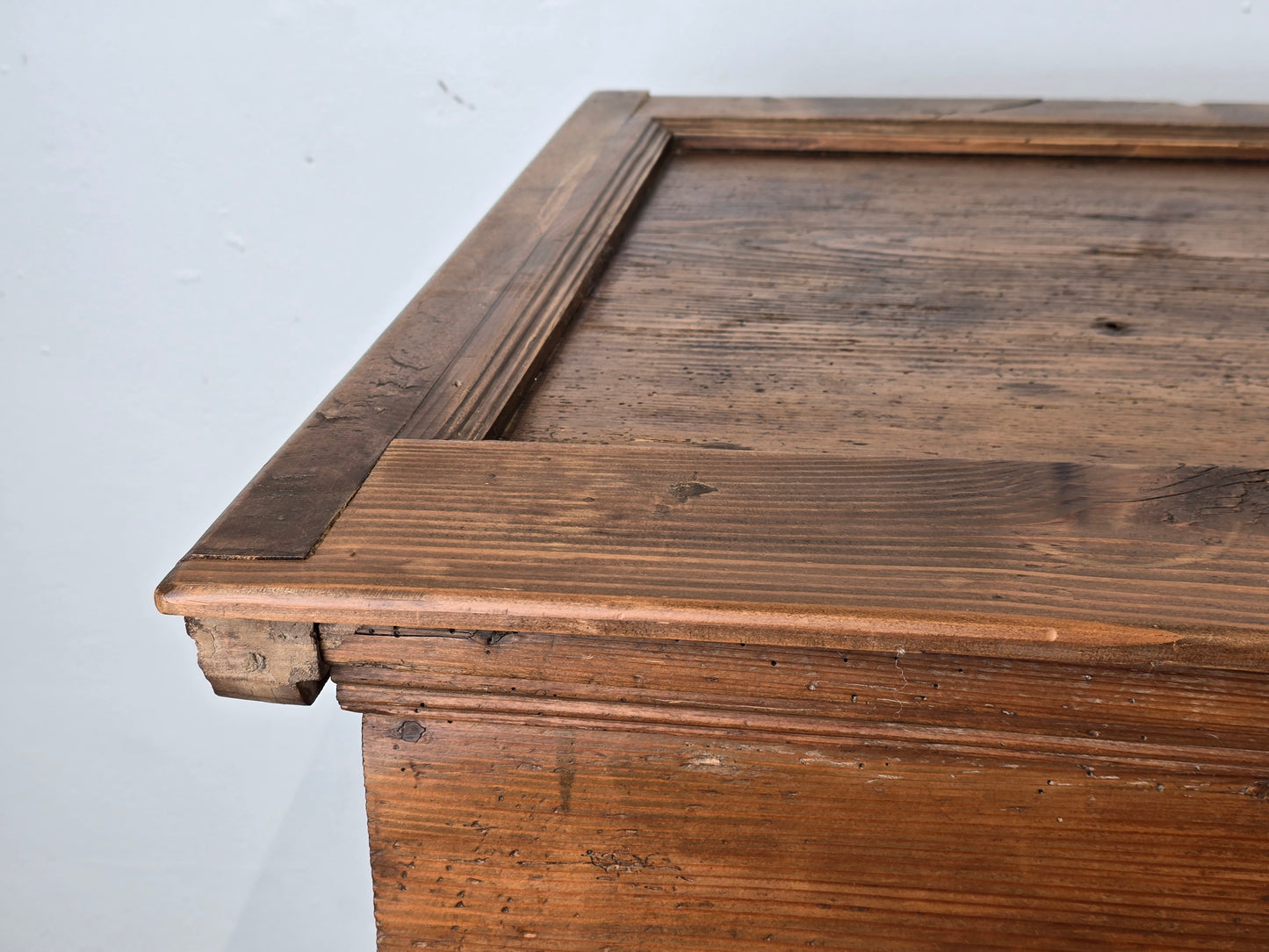 ANTIKE TRUHE holz volholz kiste bauern wäsche hochzeits vintage tirol