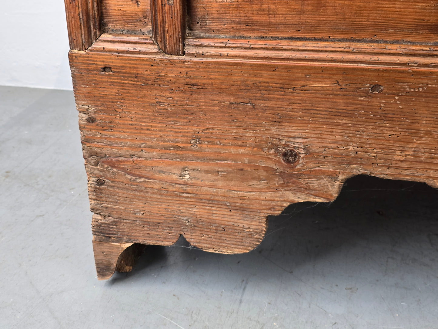 ANTIKE TRUHE holz volholz kiste bauern wäsche hochzeits vintage tirol