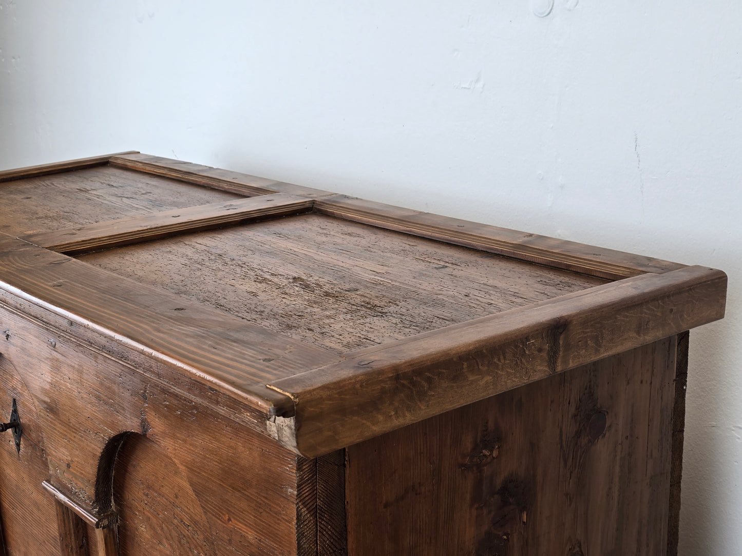 ANTIKE TRUHE holz volholz kiste bauern wäsche hochzeits vintage tirol