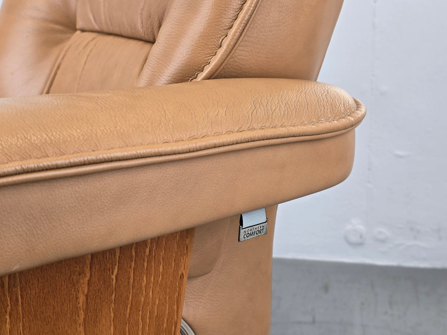 NORTHEN COMFORT SESSEL beige stuhl tv leder teak designer holz stressless Hjort Knudsen