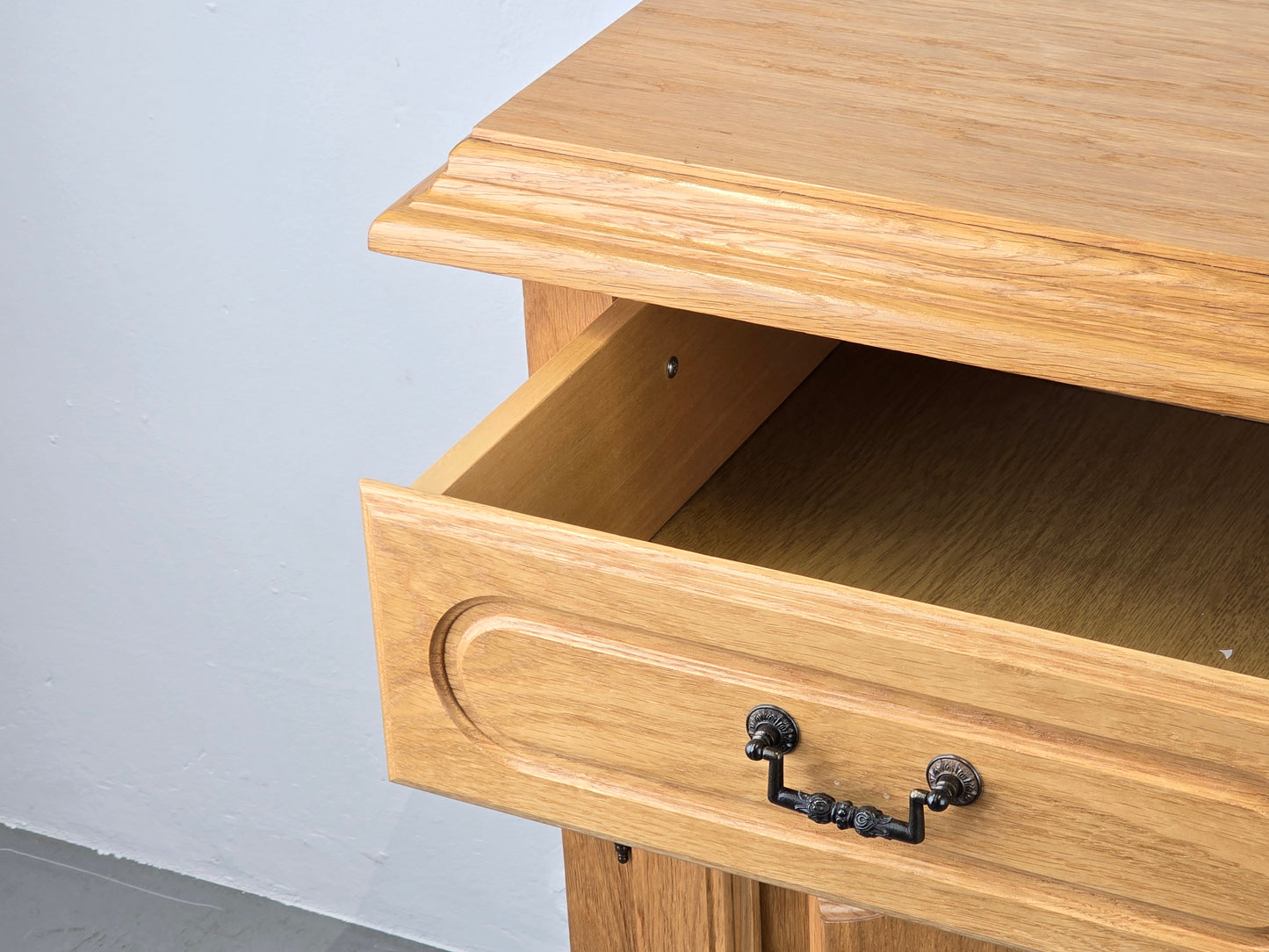 VINTAGE LANDHAUS KOMMODE eiche holz bauernschrank sideboard