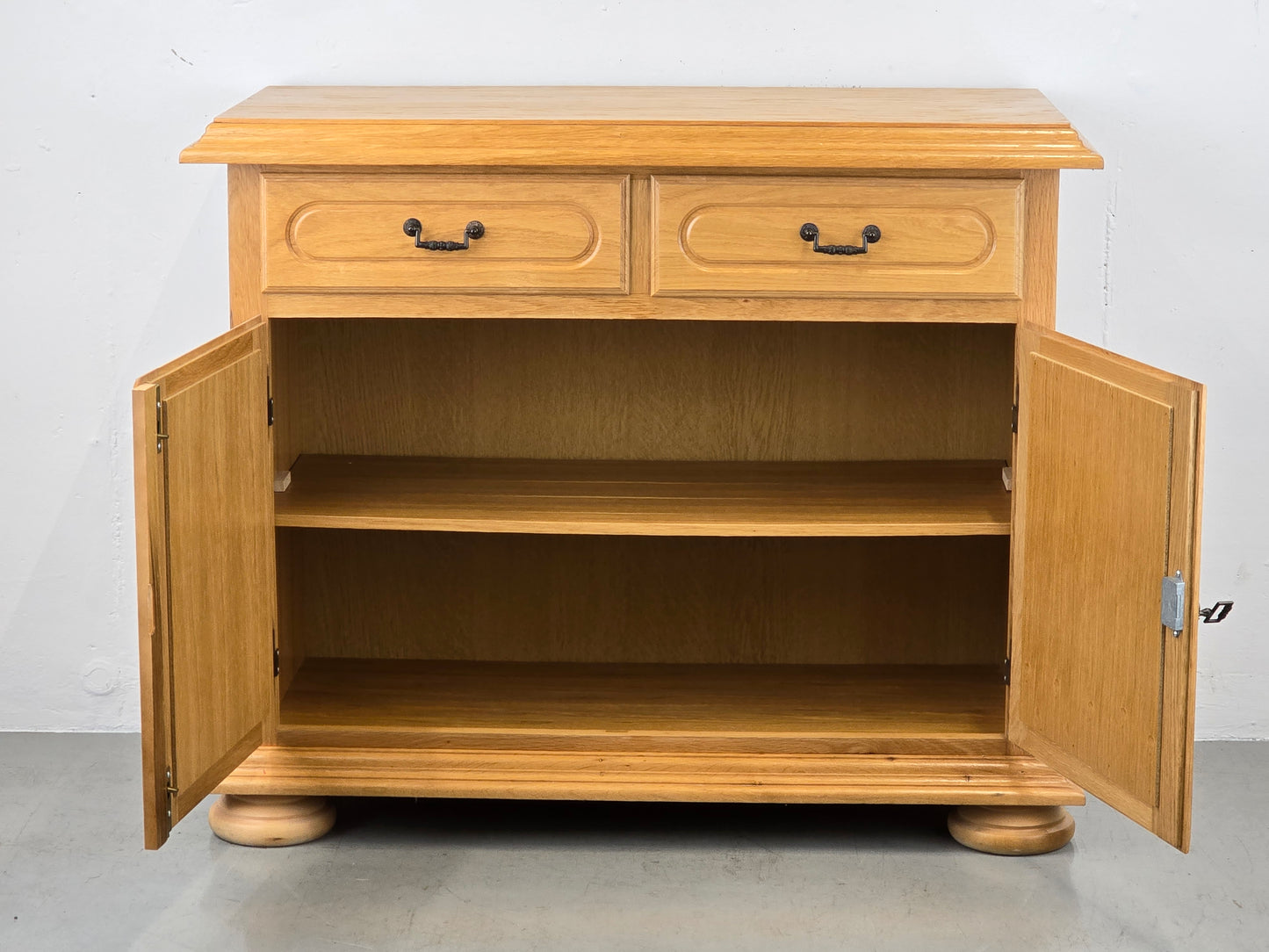 VINTAGE LANDHAUS KOMMODE eiche holz bauernschrank sideboard
