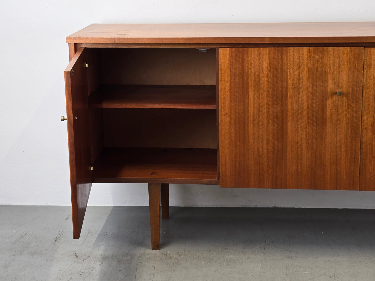 MID CENTURY SIDEBOARD vintage holz tv kommode low board nussbaum