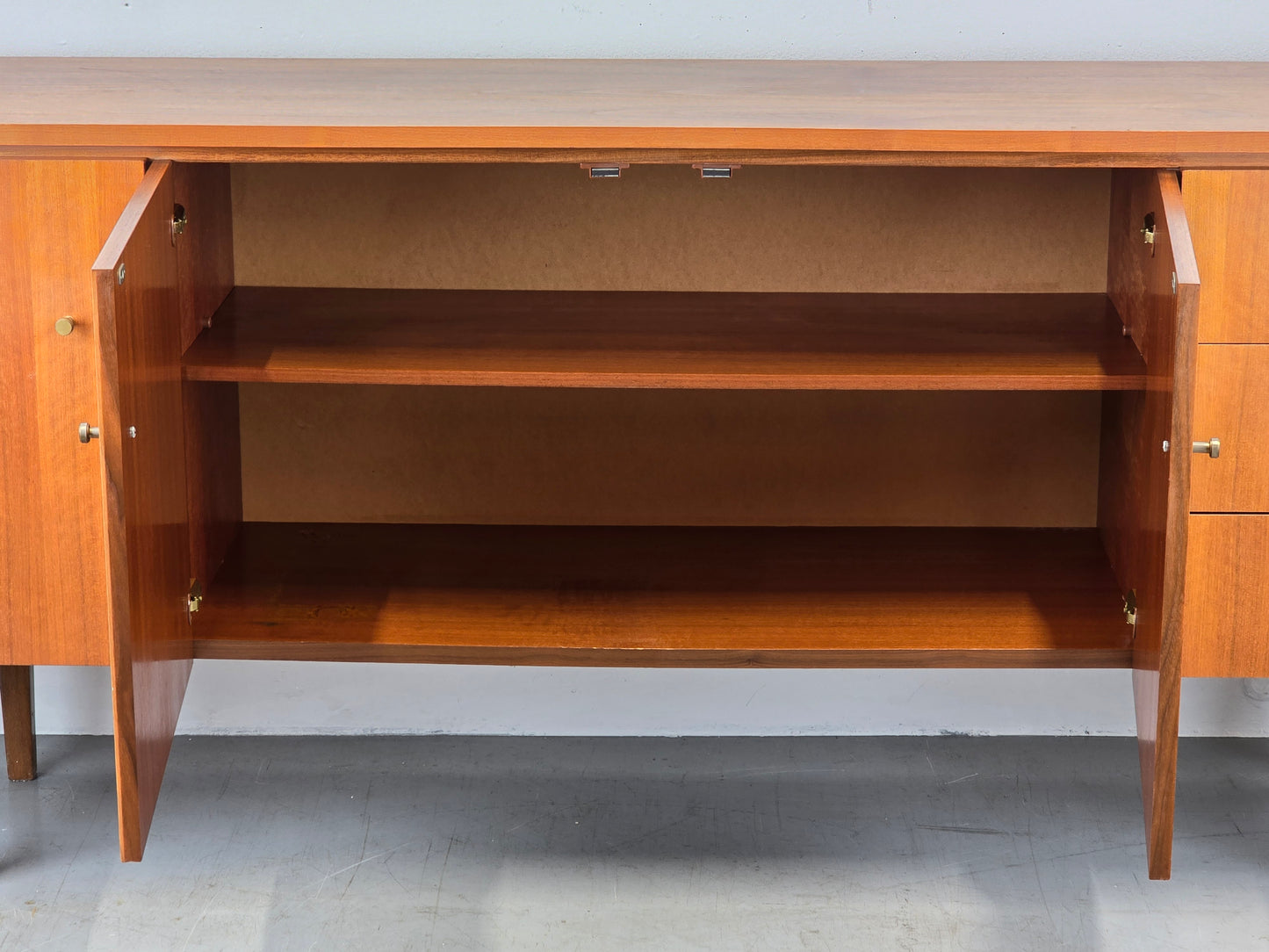 MID CENTURY SIDEBOARD vintage holz tv kommode low board nussbaum