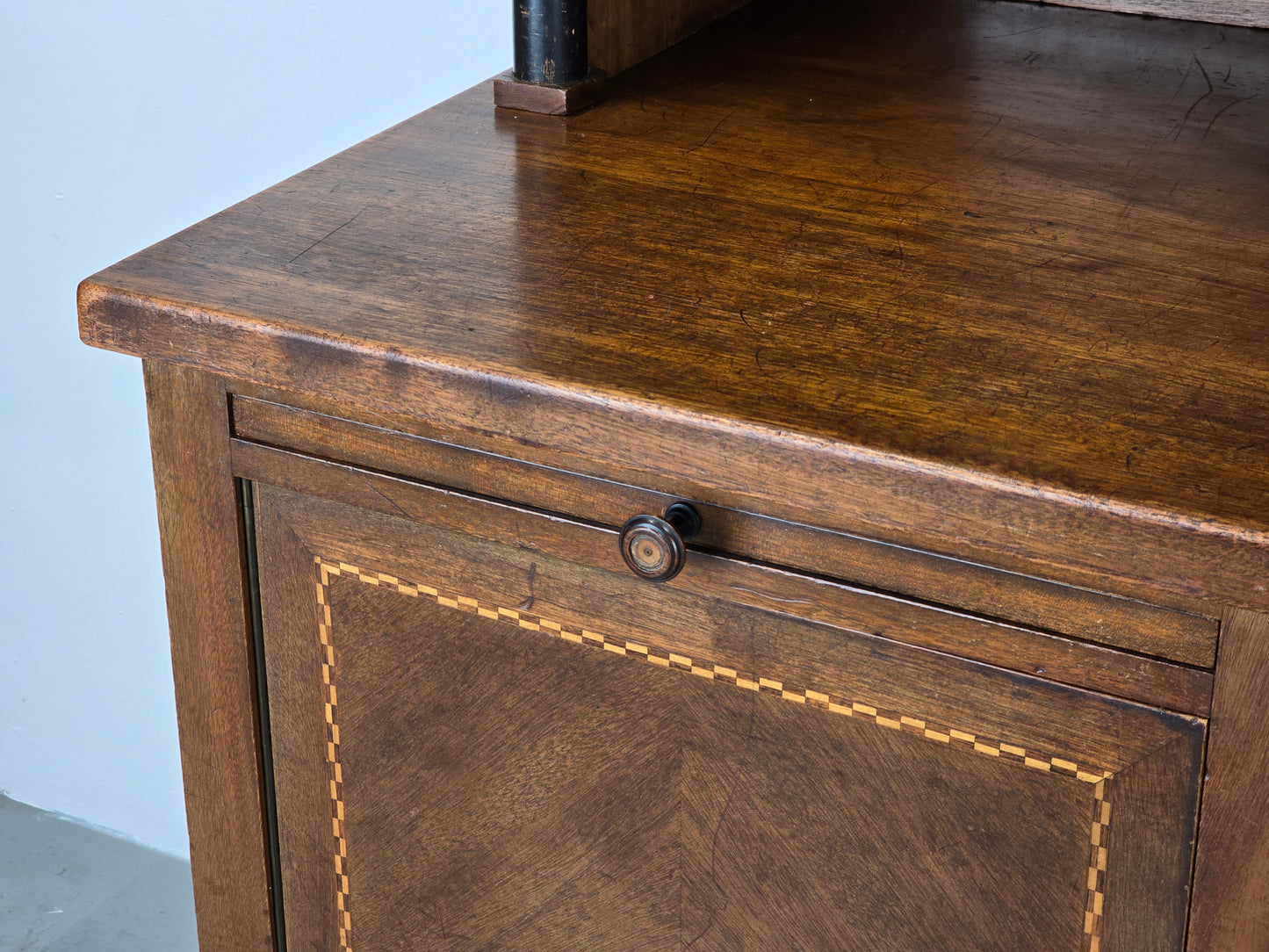 BIEDERMEIER BUFFET nussbaum holz schrank vitrine antik küchen büffet