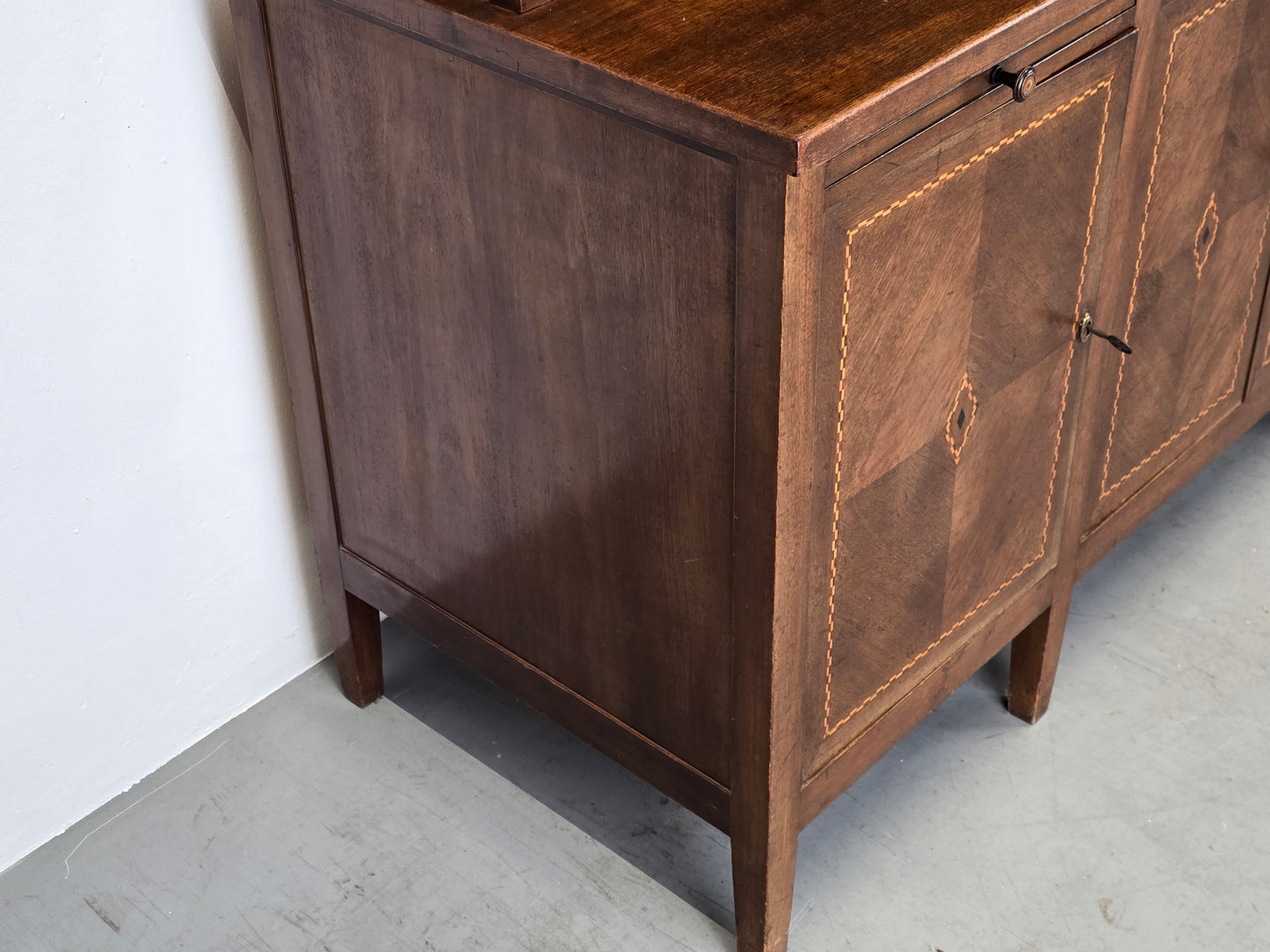 BIEDERMEIER BUFFET nussbaum holz schrank vitrine antik küchen büffet