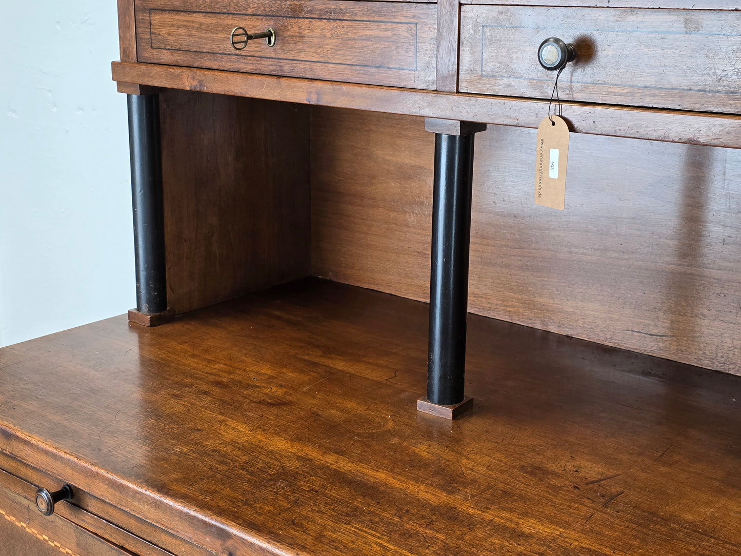 BIEDERMEIER BUFFET nussbaum holz schrank vitrine antik küchen büffet